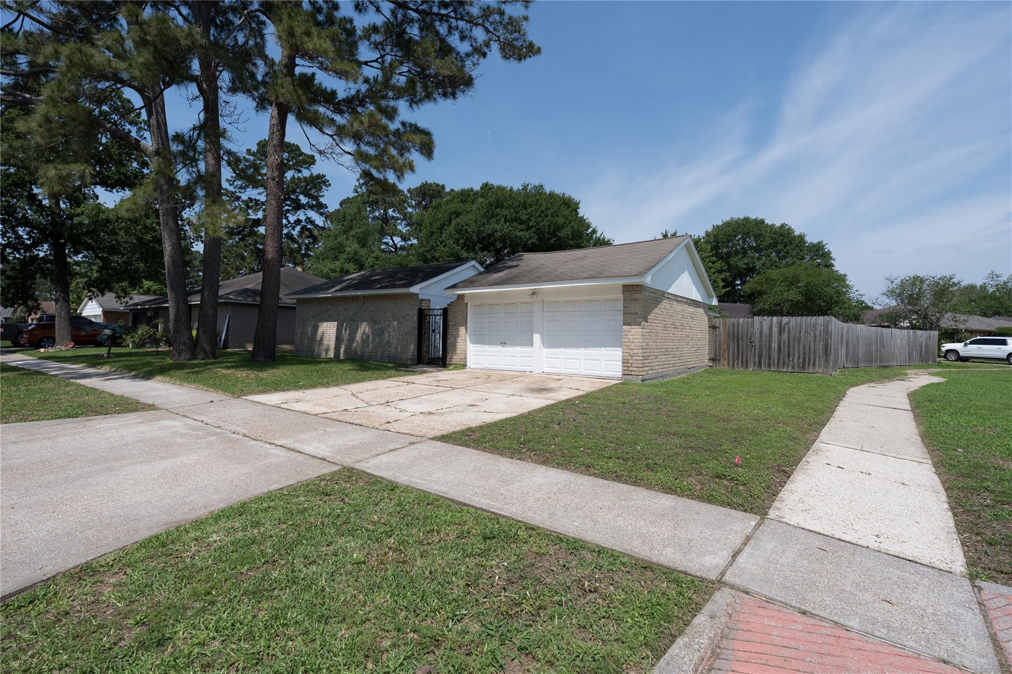 6023 Knotty Post Lane — photo