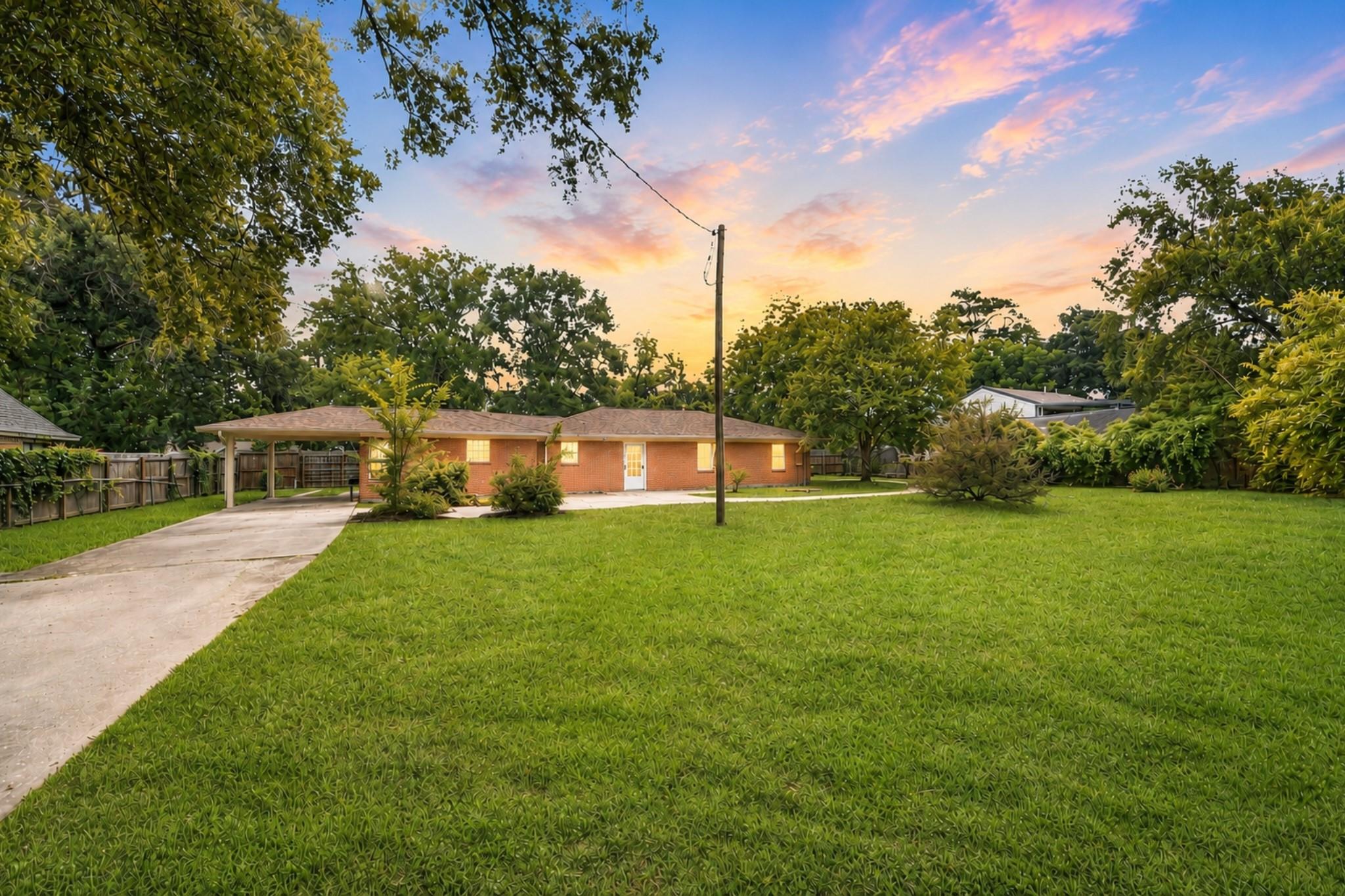 16307 Amcreek Road — photo
