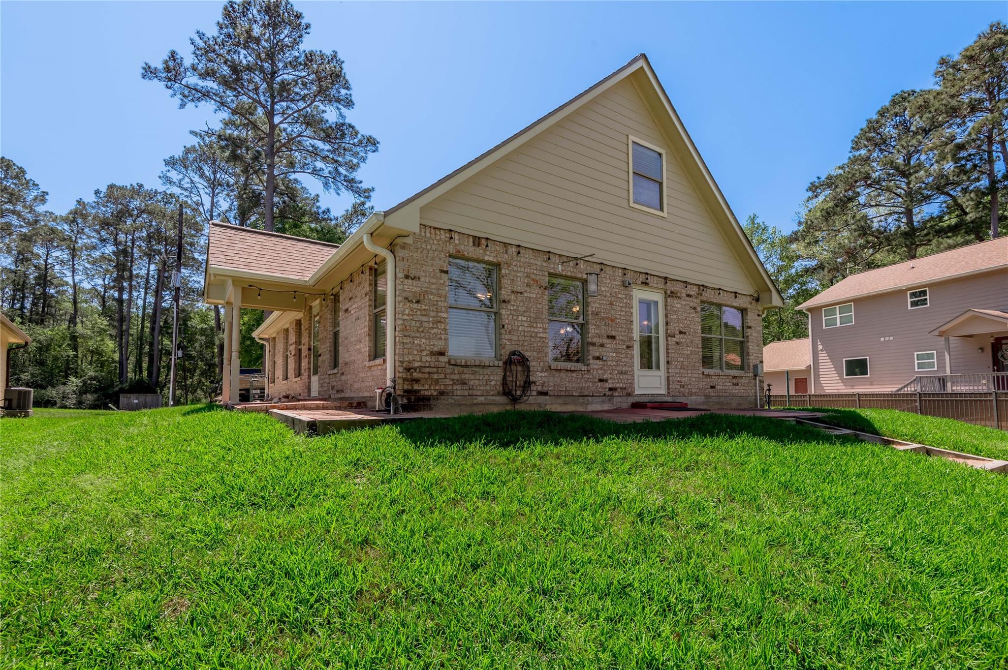 15 Lakeside, Trinity, TX 75862 — photo 2