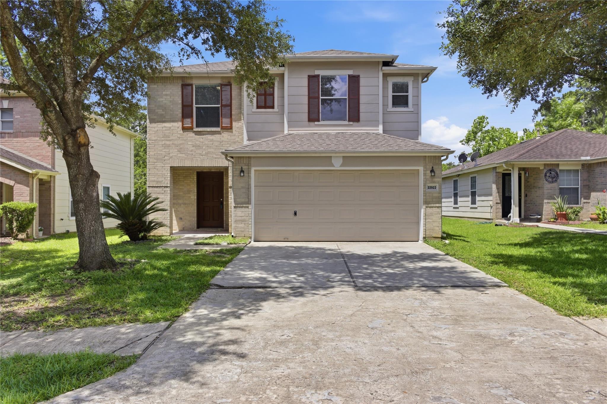22923 Twisting Pine Drive — photo