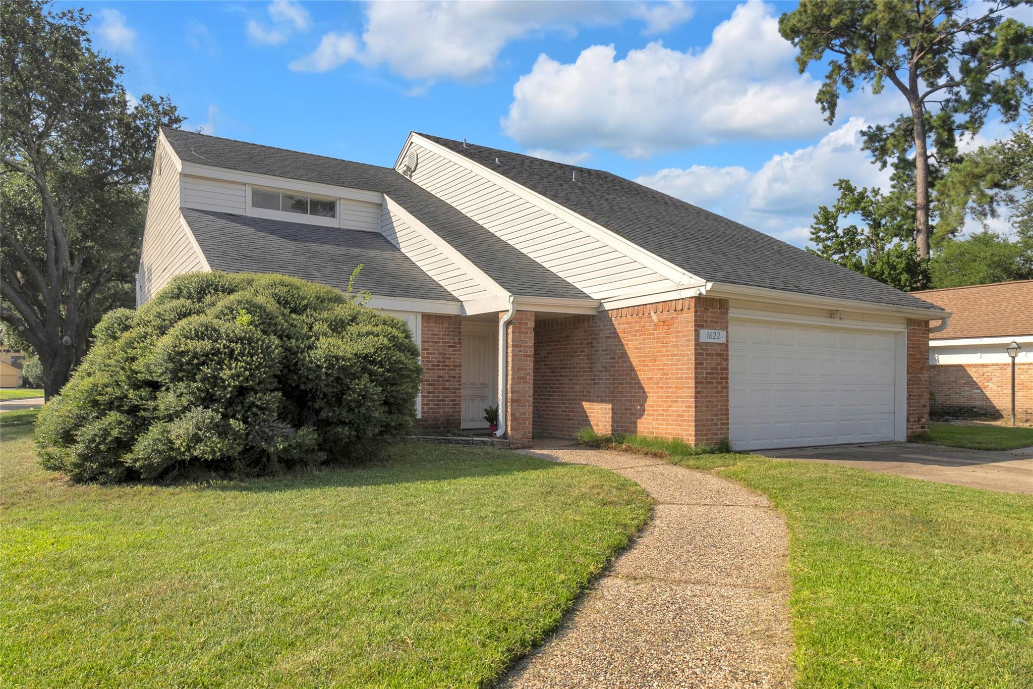 1622 Ash Meadow Drive — photo
