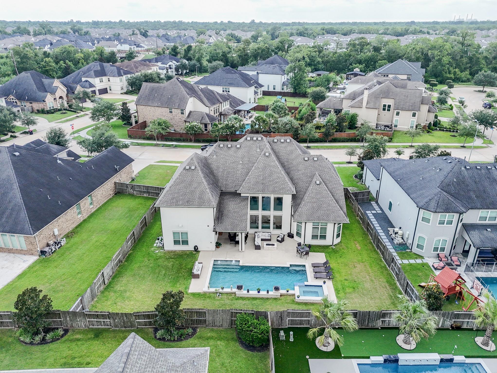 2106 Old Town Drive — photo