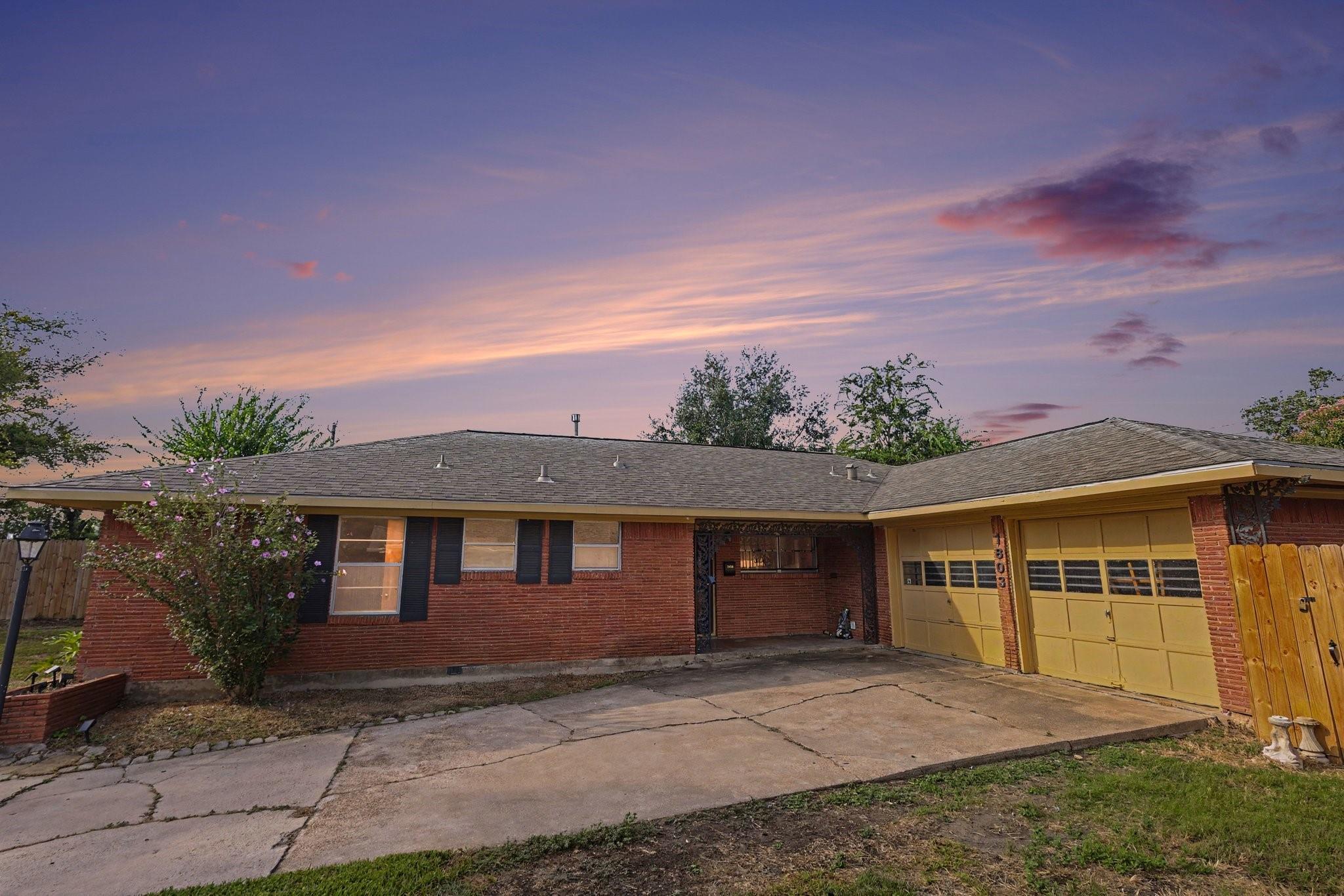 1803 Sea Queen Court — photo