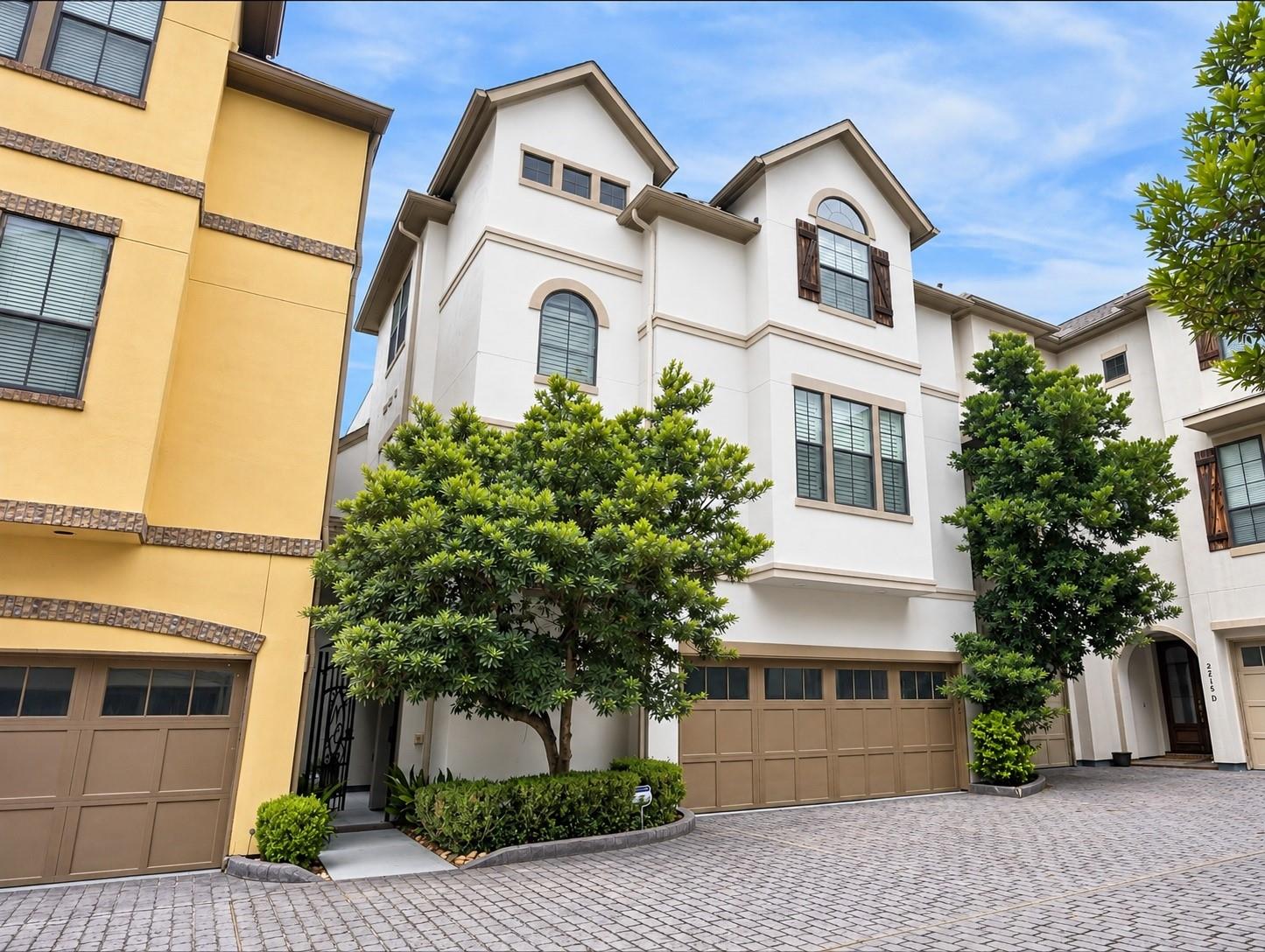 2215 Nantucket Drive #C — photo