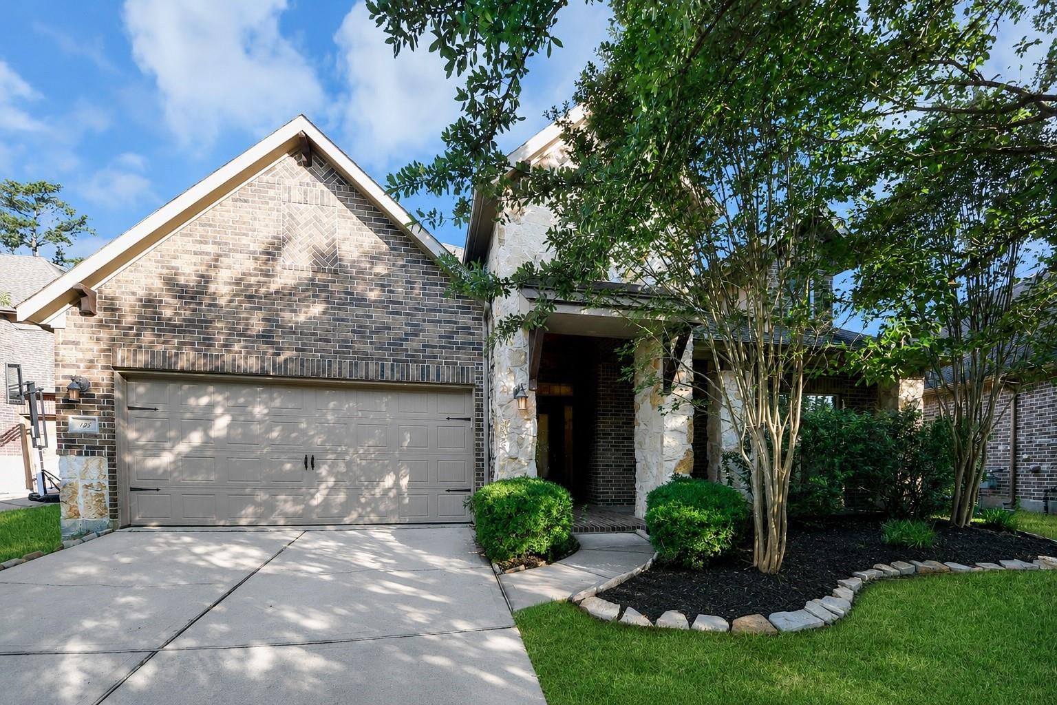 143 W Wading Pond Circle — photo