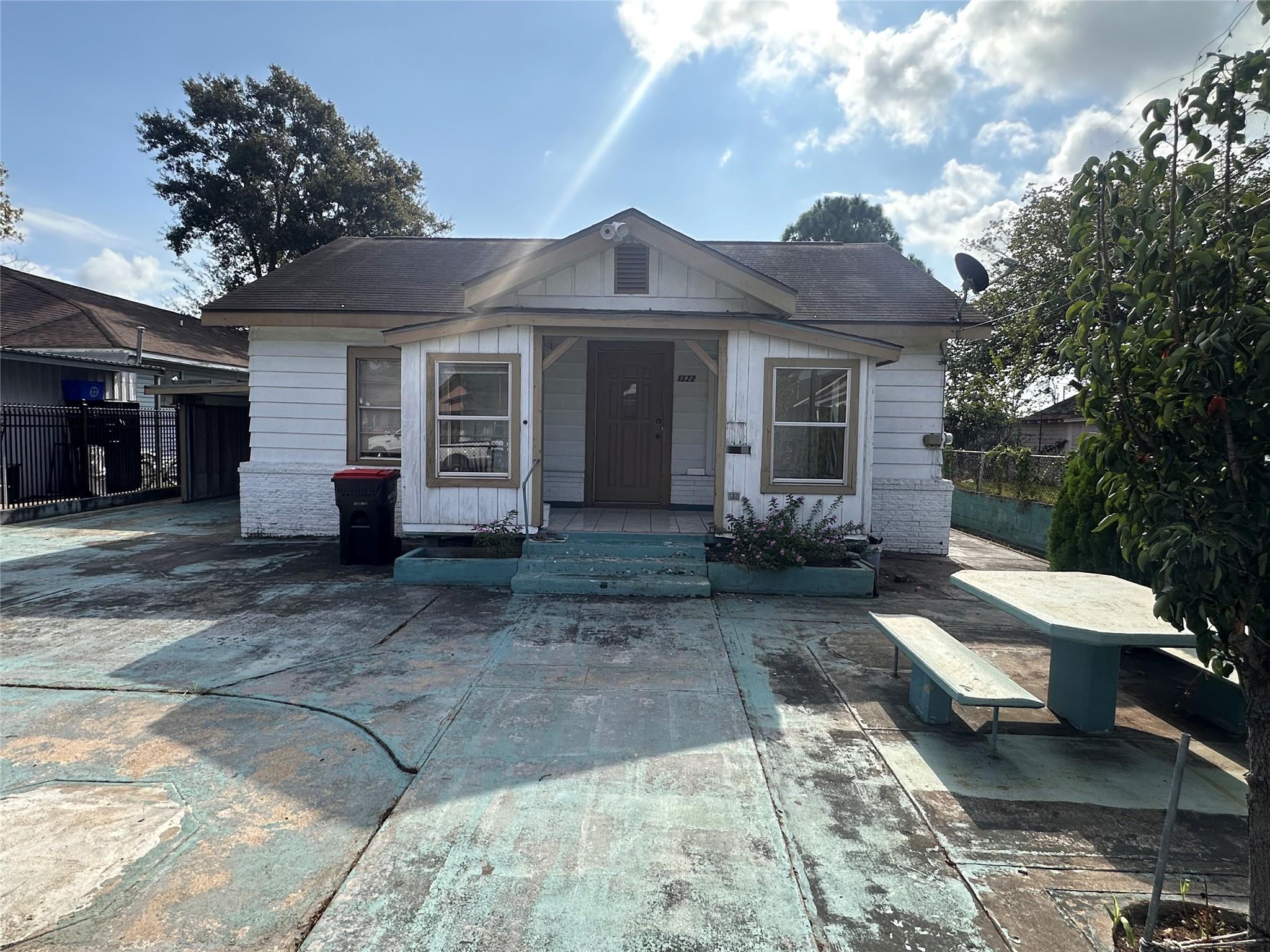 1322 Cypress Street — photo