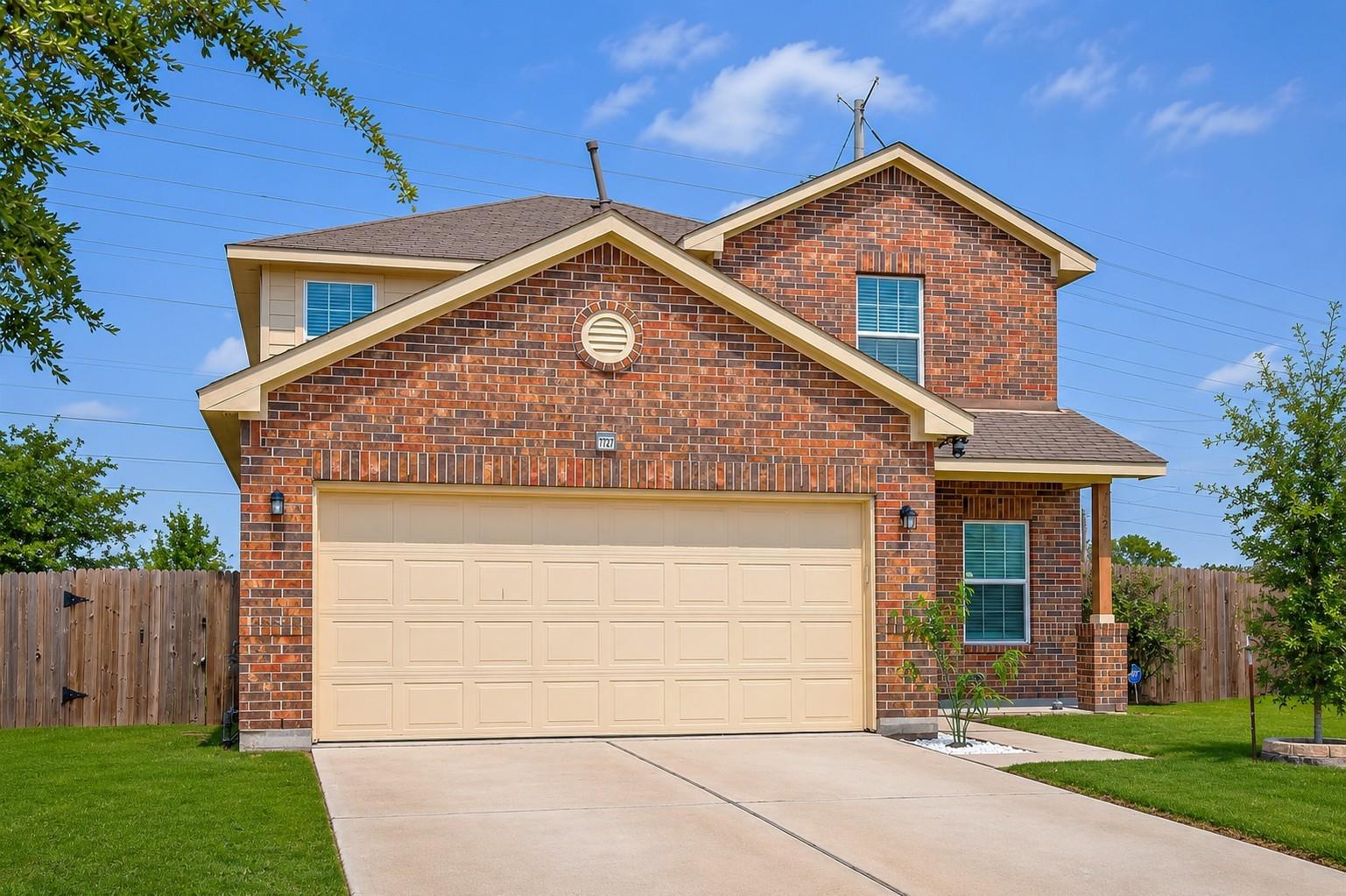 7727 Friesian Meadow — photo