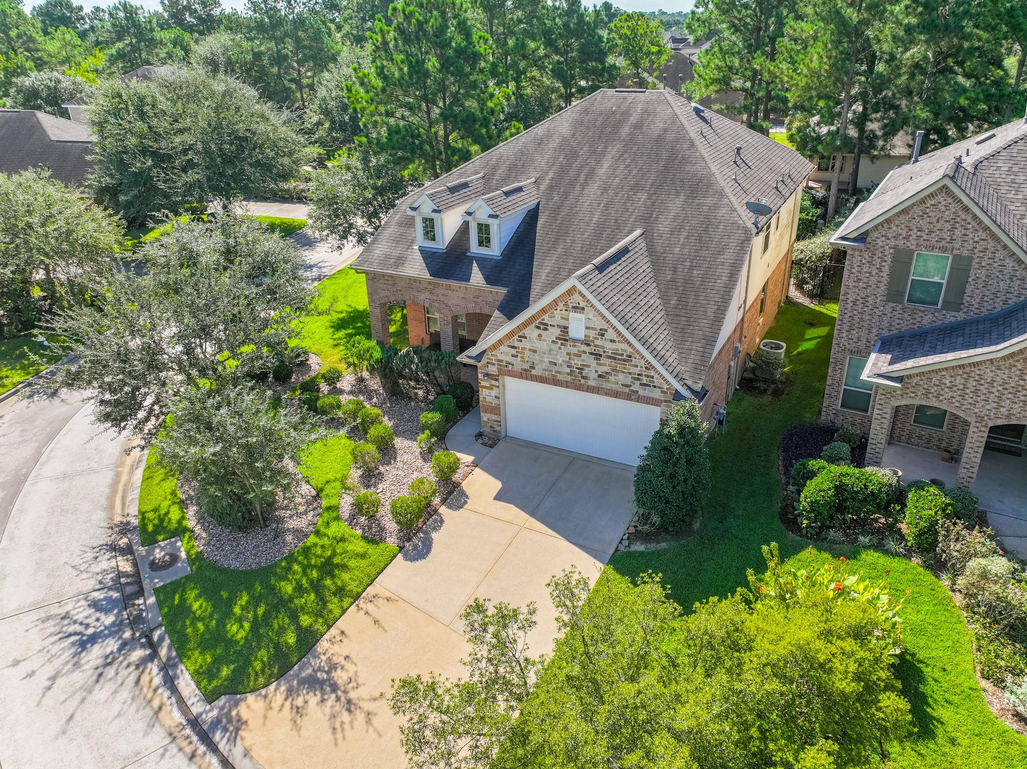 27 E Wolf Cabin Circle, Spring, TX 77389 — photo 2
