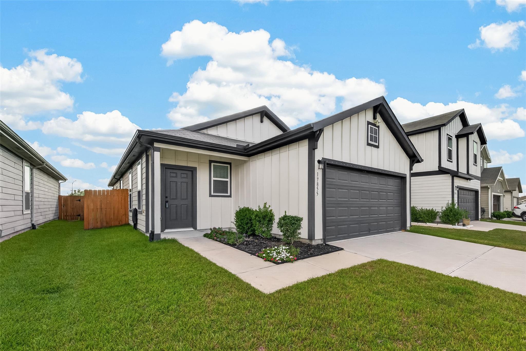 17855 Plow Horse Lane — photo