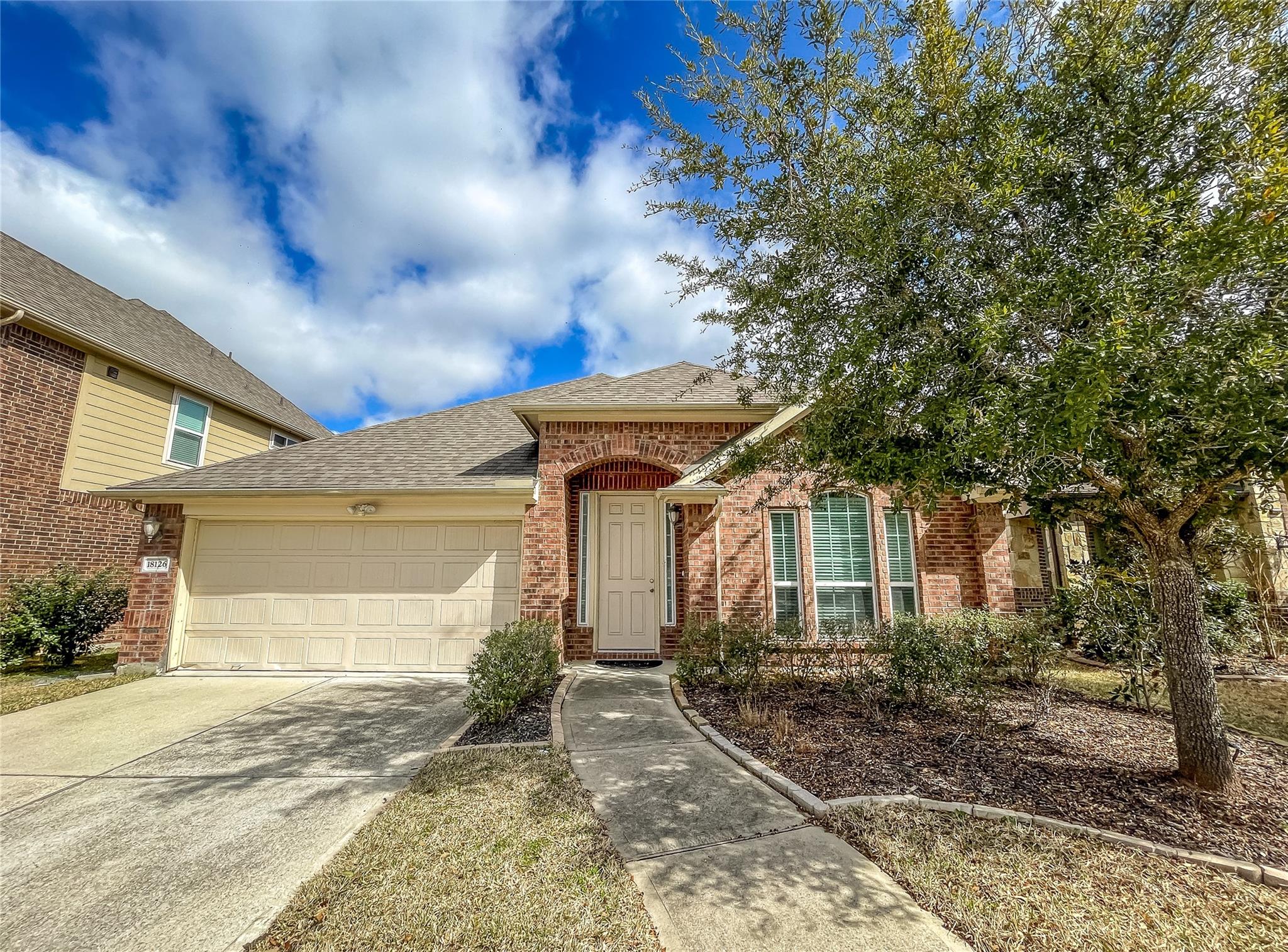 18126 Golden Falls Lane — photo