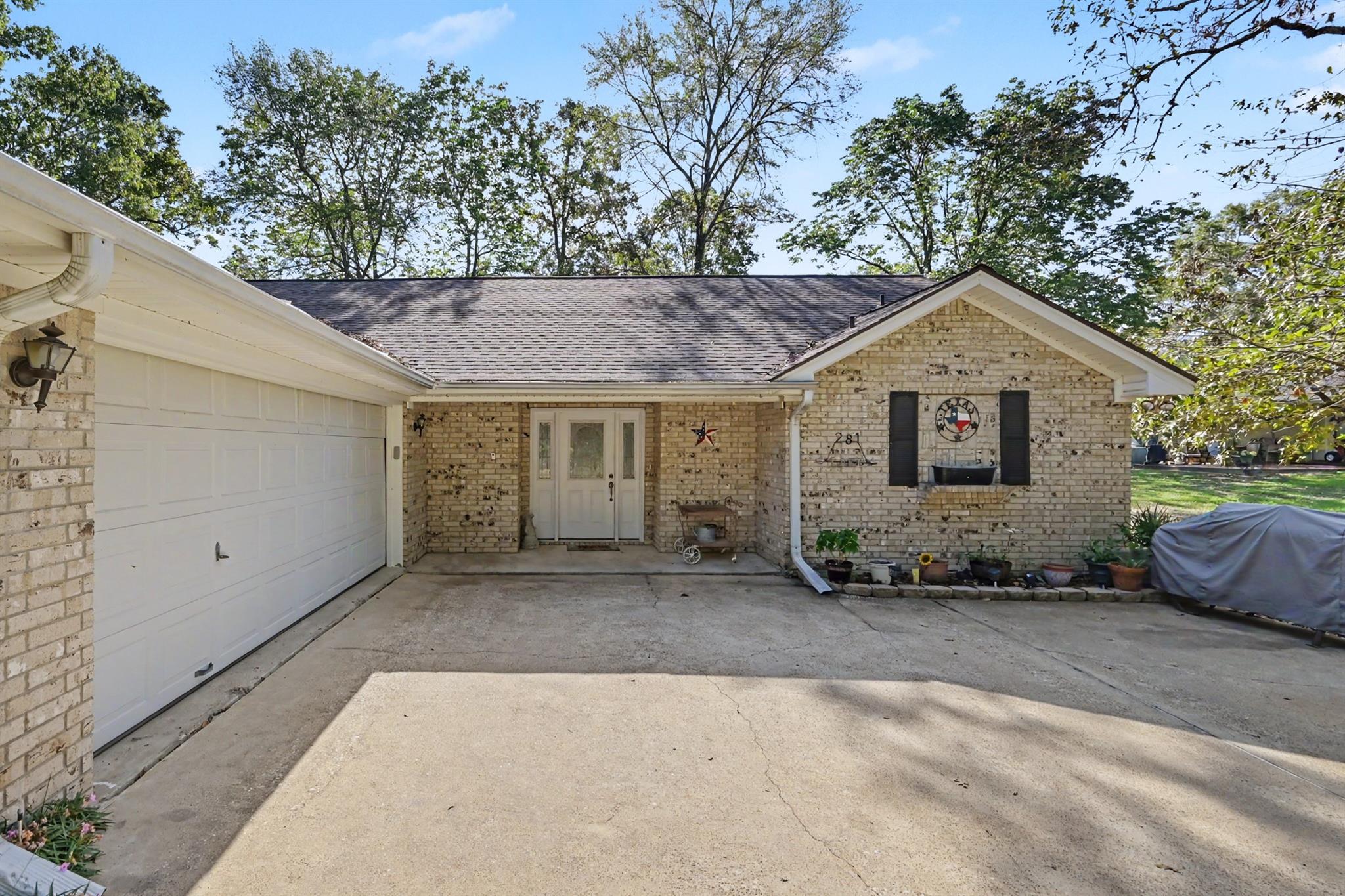 281 Broadmoor Drive, Trinity, TX 75862 — photo 3