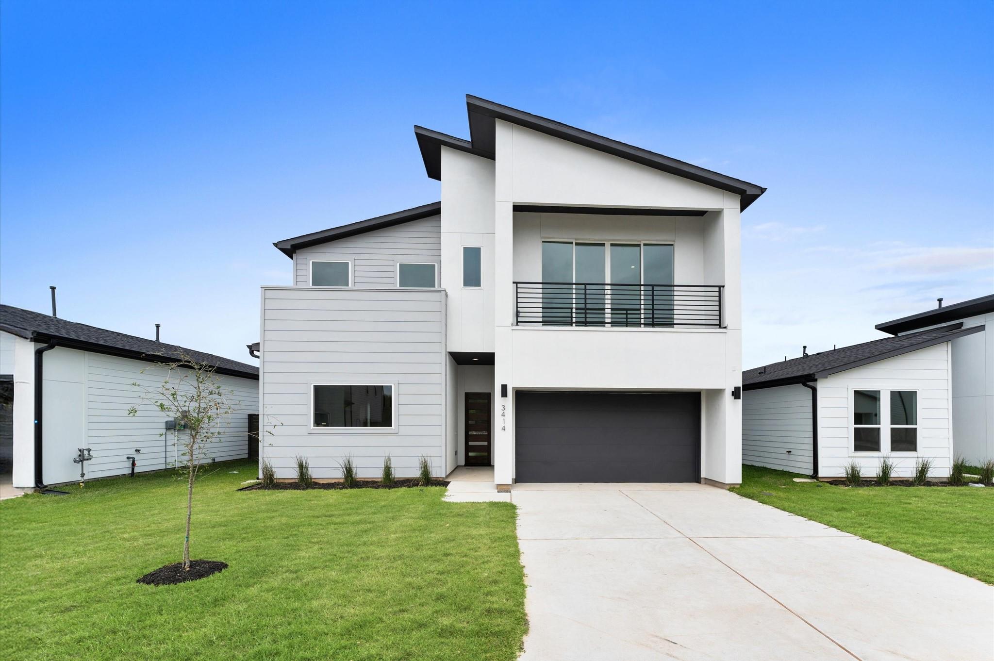 3414 Garden Oaks Street — photo