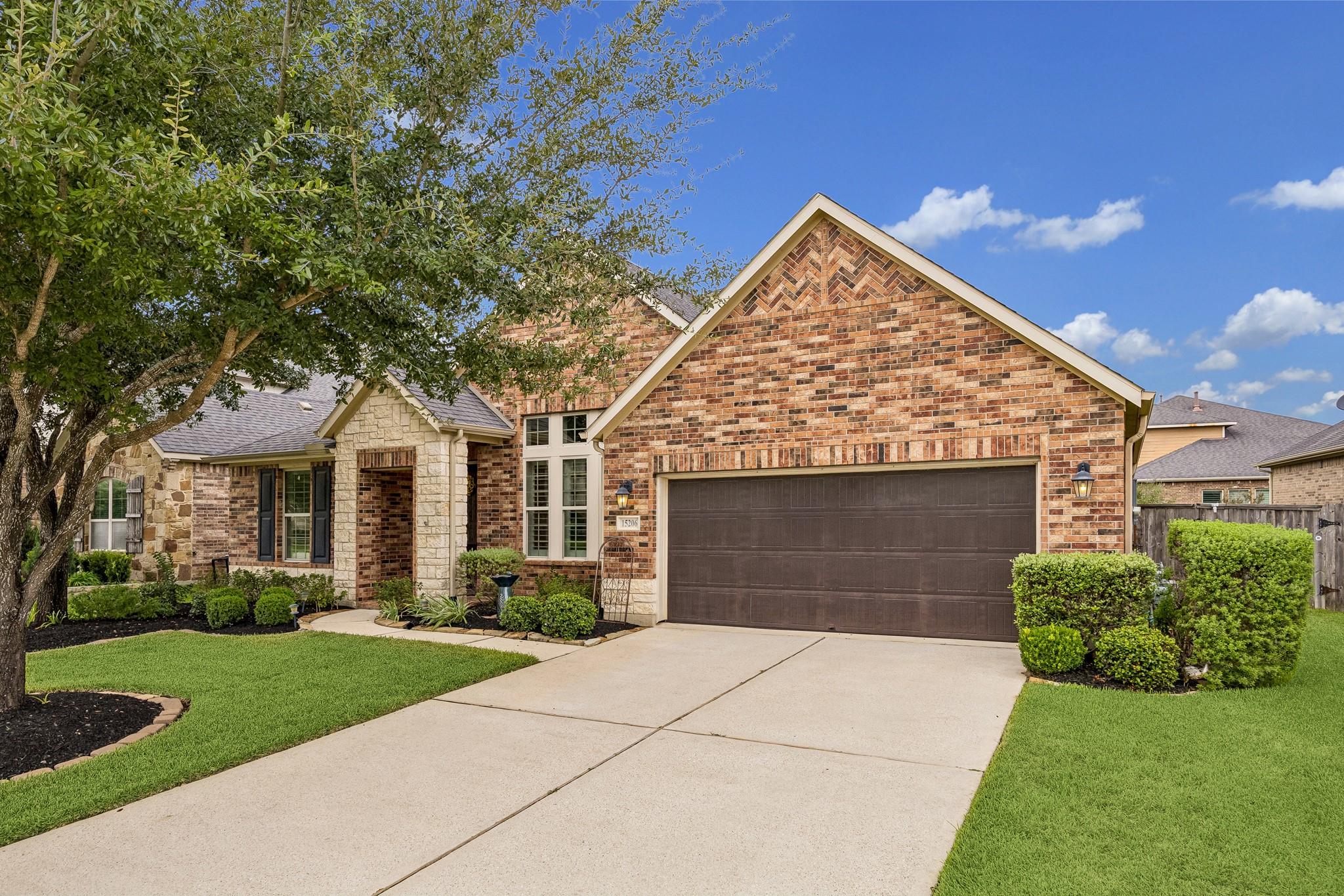 15206 Ironwood Meadow Lane — photo