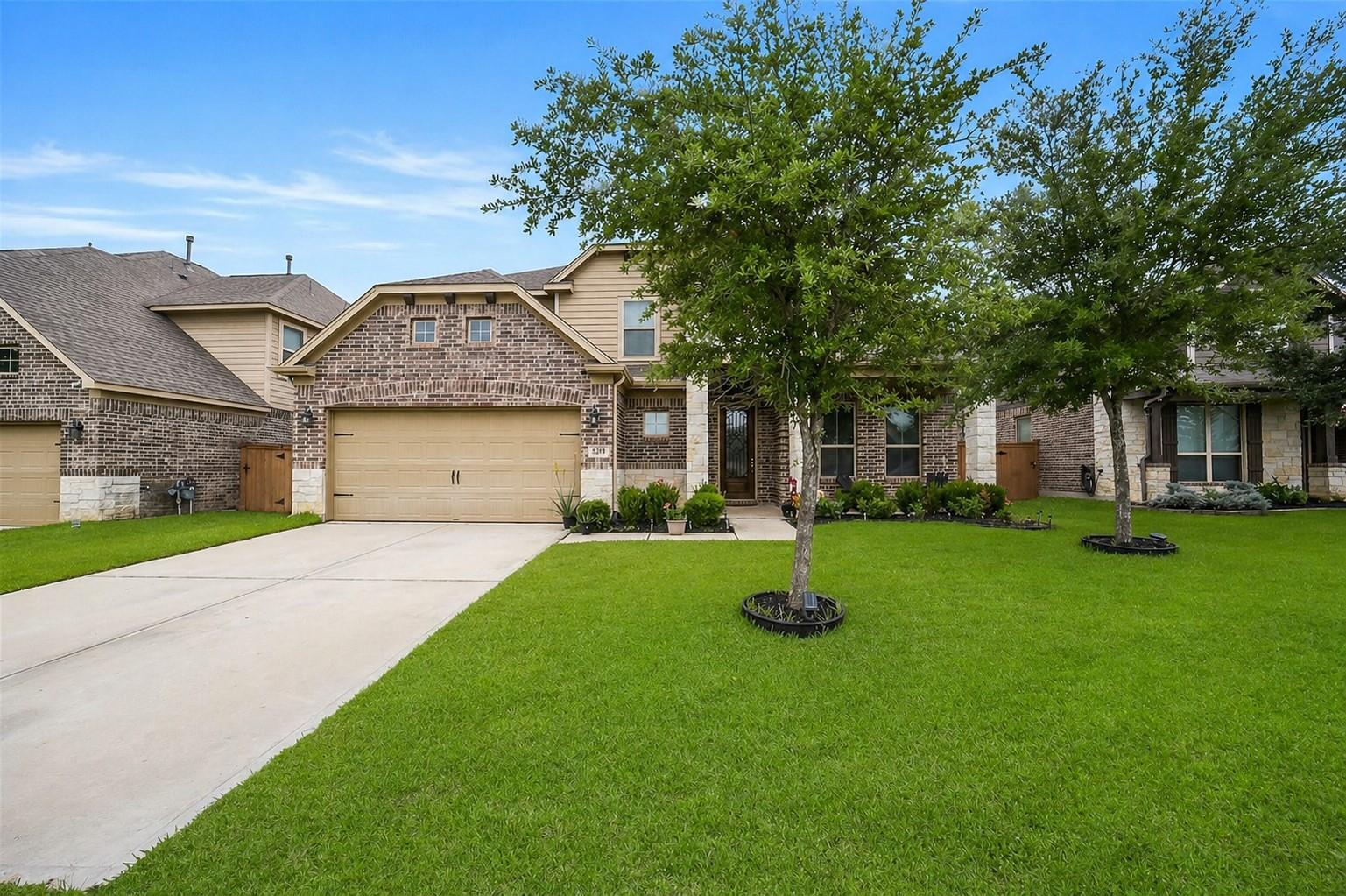 5319 Lauren Manor Drive — photo