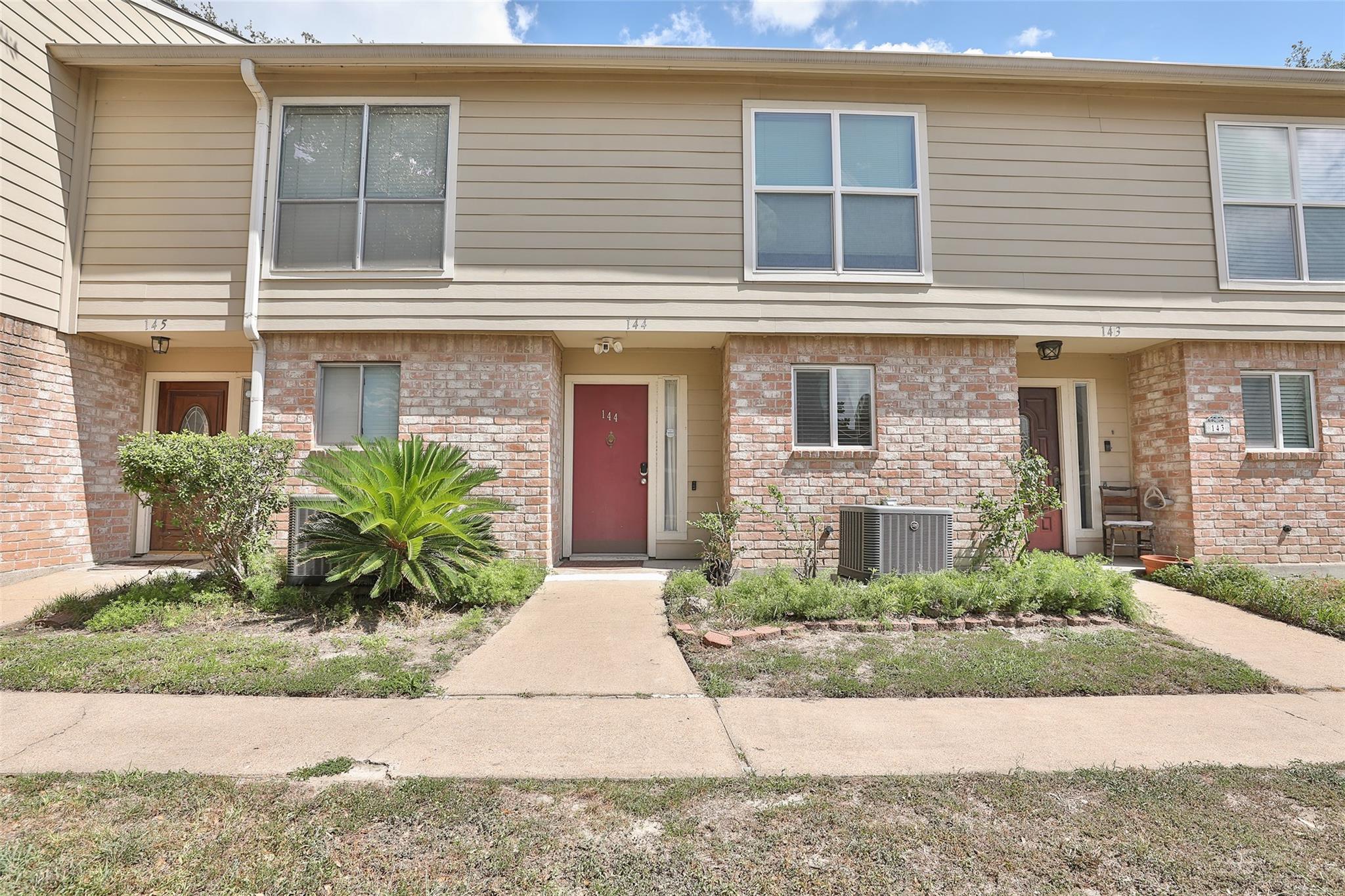 5005 Georgi Lane #144 — photo