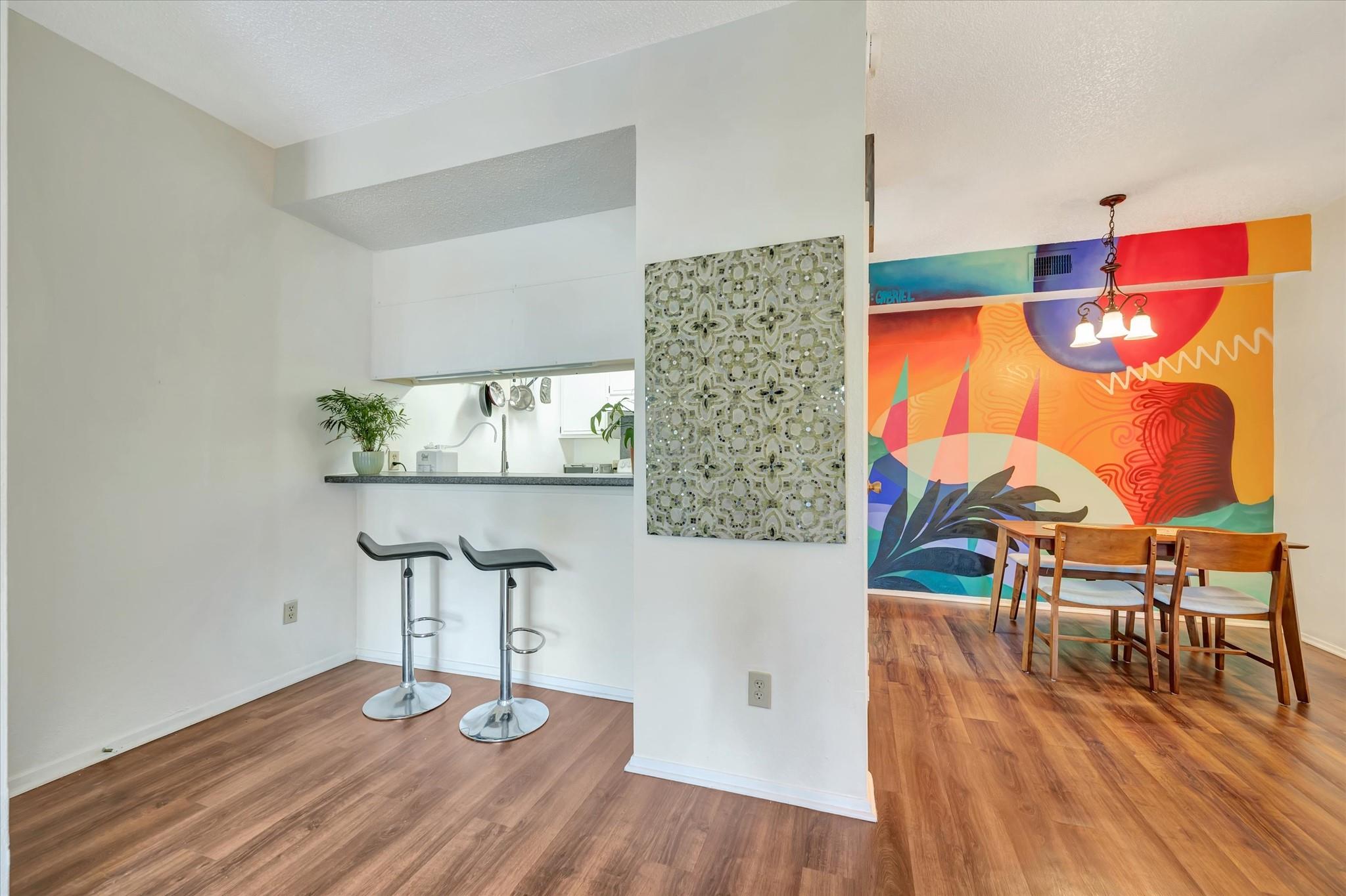 7071 N Holiday Drive — photo