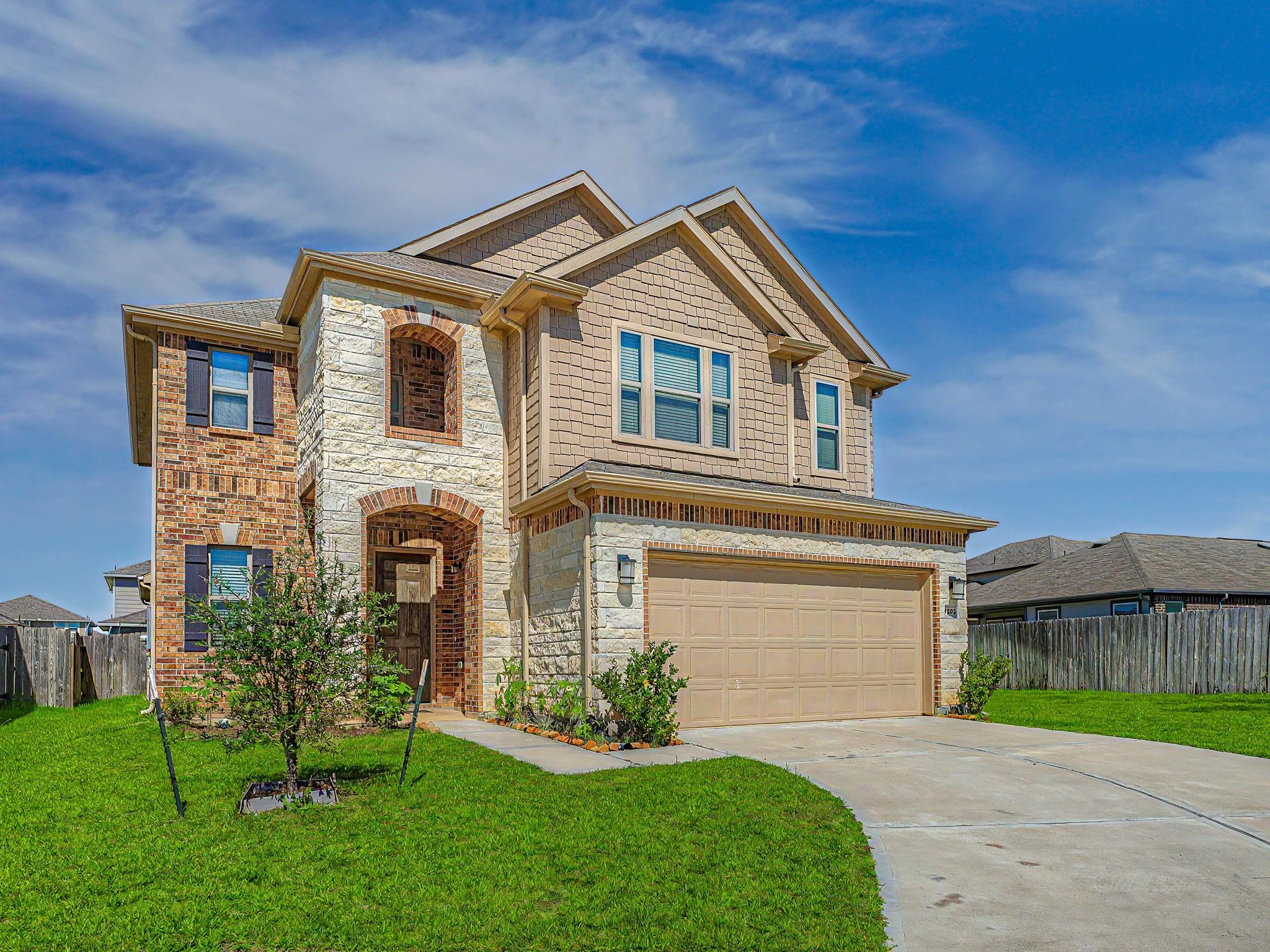 7202 Bakersfield Court — photo