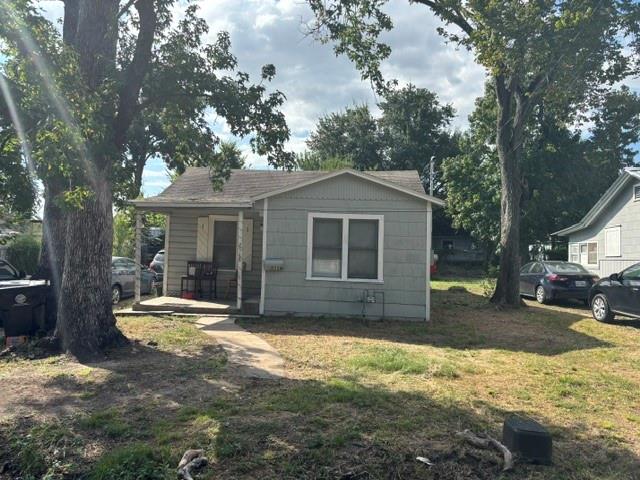 7518 Tremper Street — photo