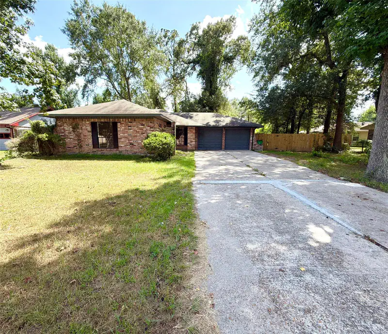 3427 Dovie Drive — photo