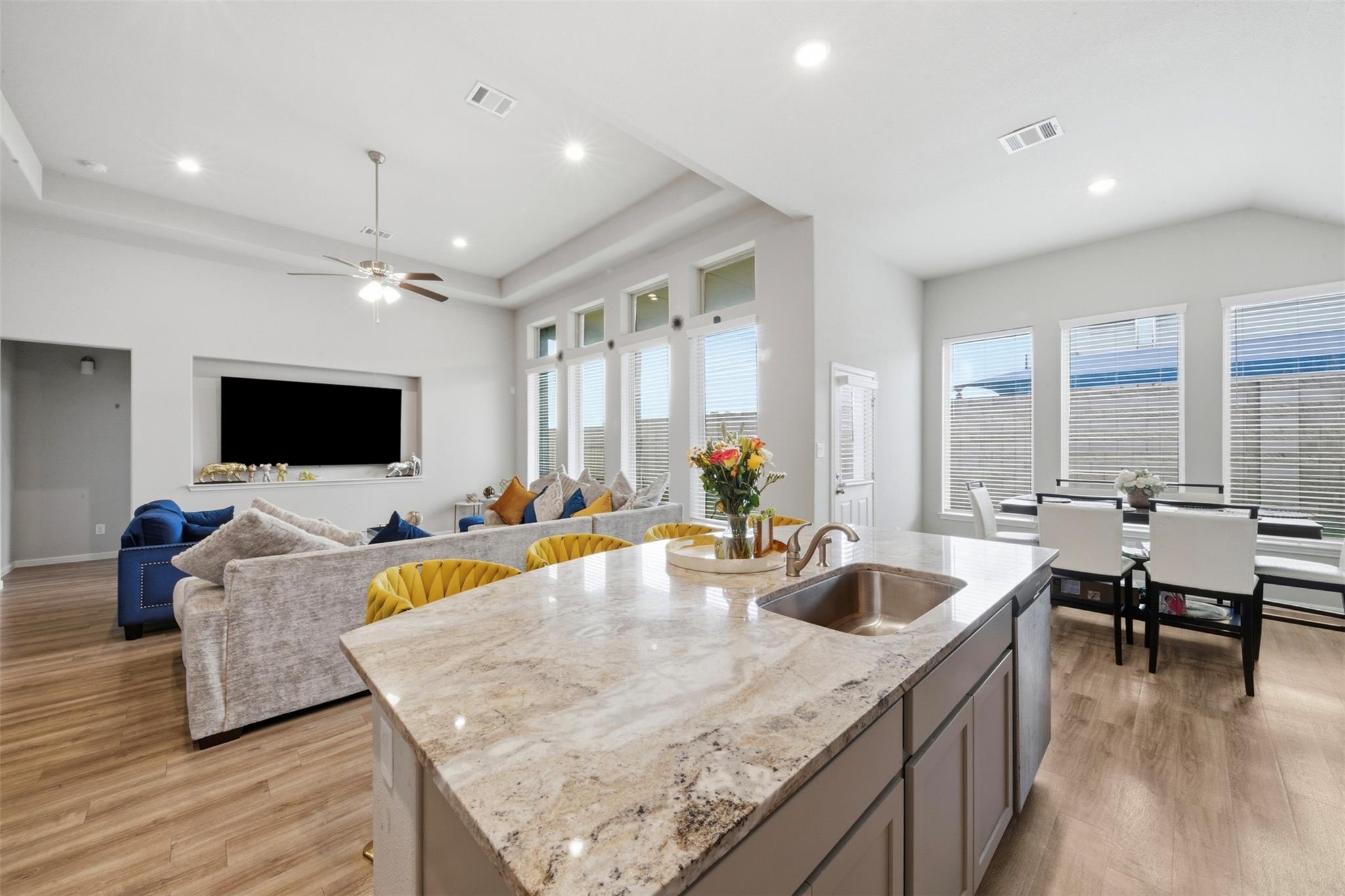 2417 Sequoia Grove Drive — photo