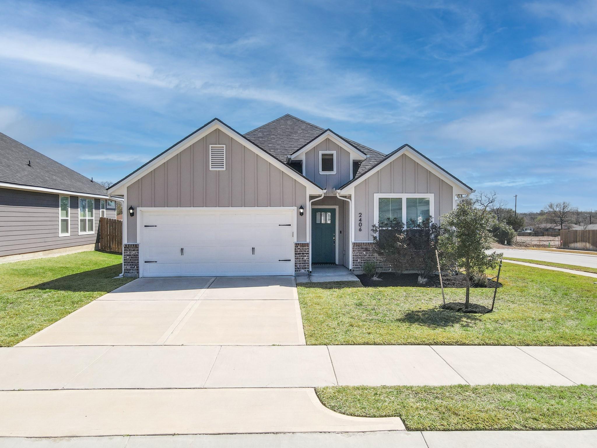 2406 Lightfoot Lane — photo