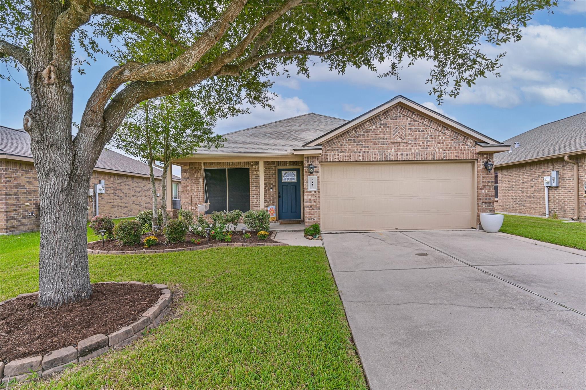 3118 Cambridge Meadows Lane — photo