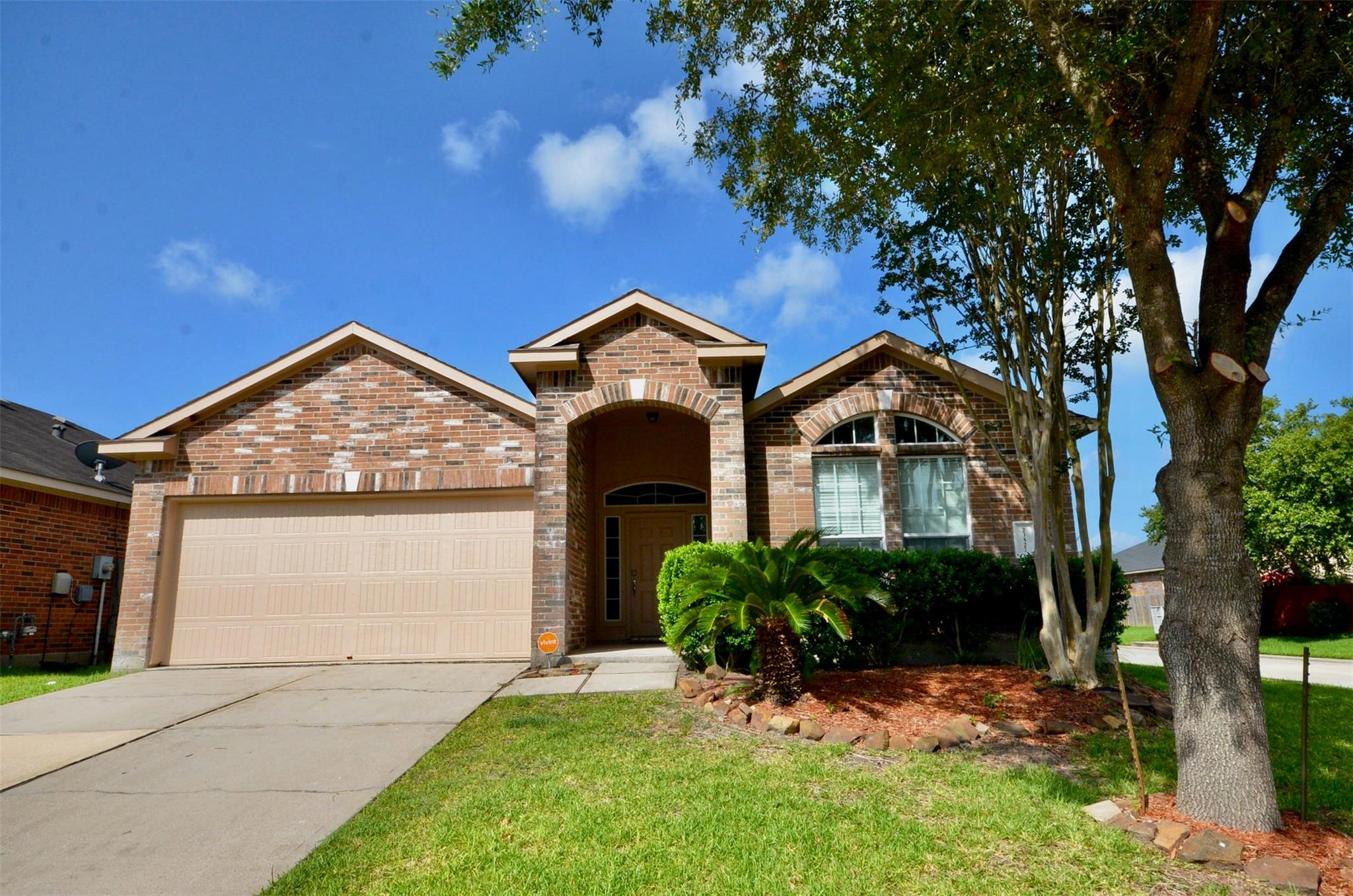 23527 Maple Vista Lane — photo
