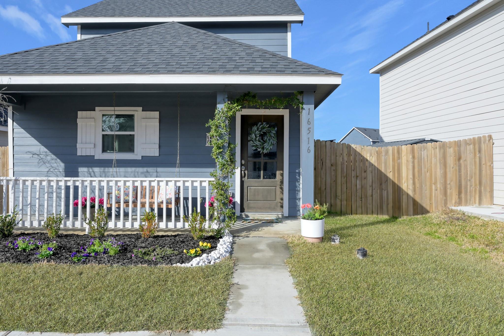 16516 Jasmine Marie Place — photo