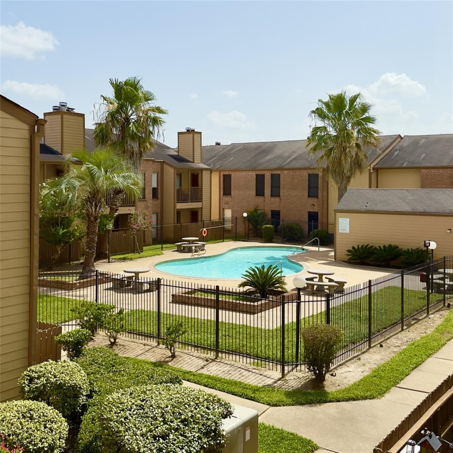 16111 Aspenglenn Drive #208 — photo