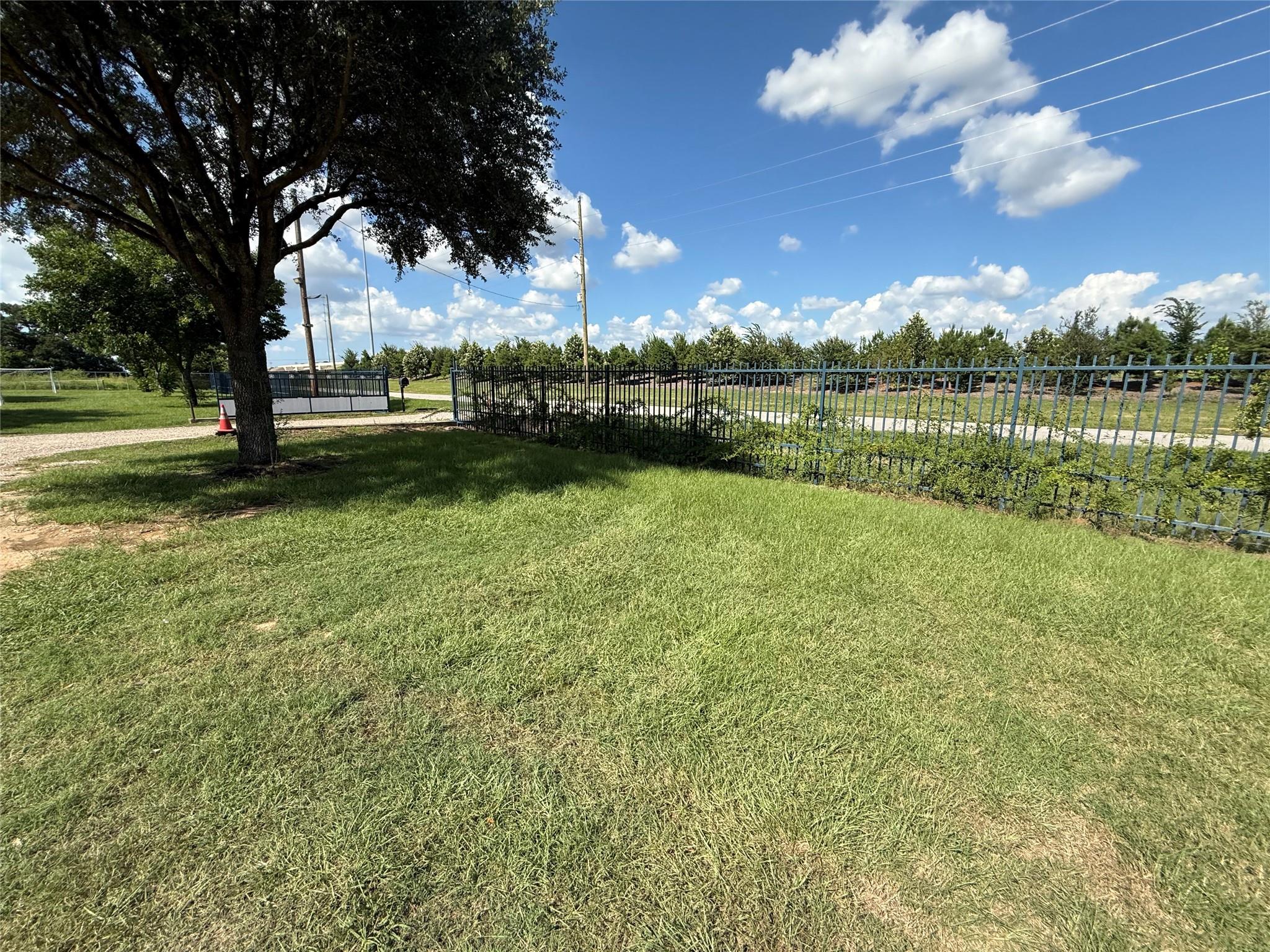 5709 Stockdick School Road — photo