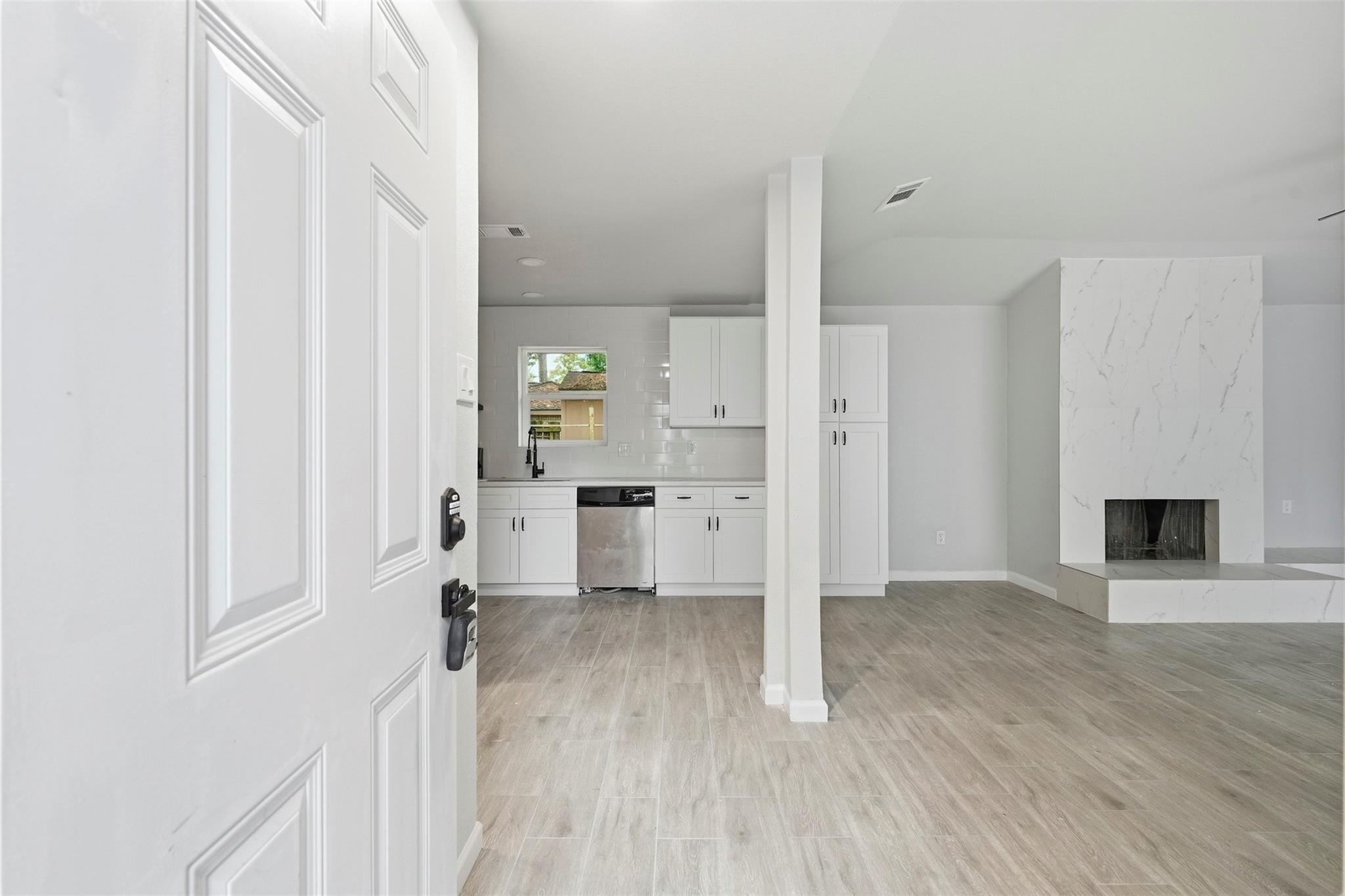 5603 Circlegate Drive, Spring, TX 77373 — photo 3