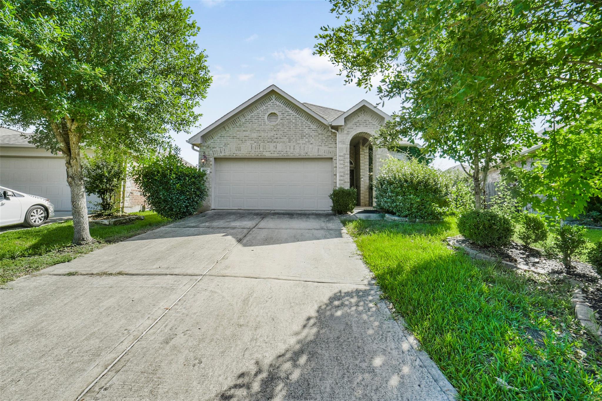 2217 Pine Creek Court — photo