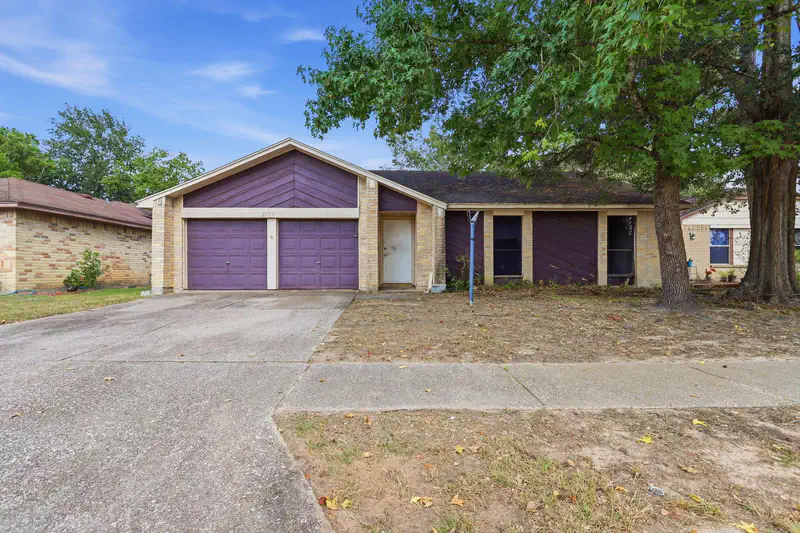 21110 Fernhollow Lane — photo