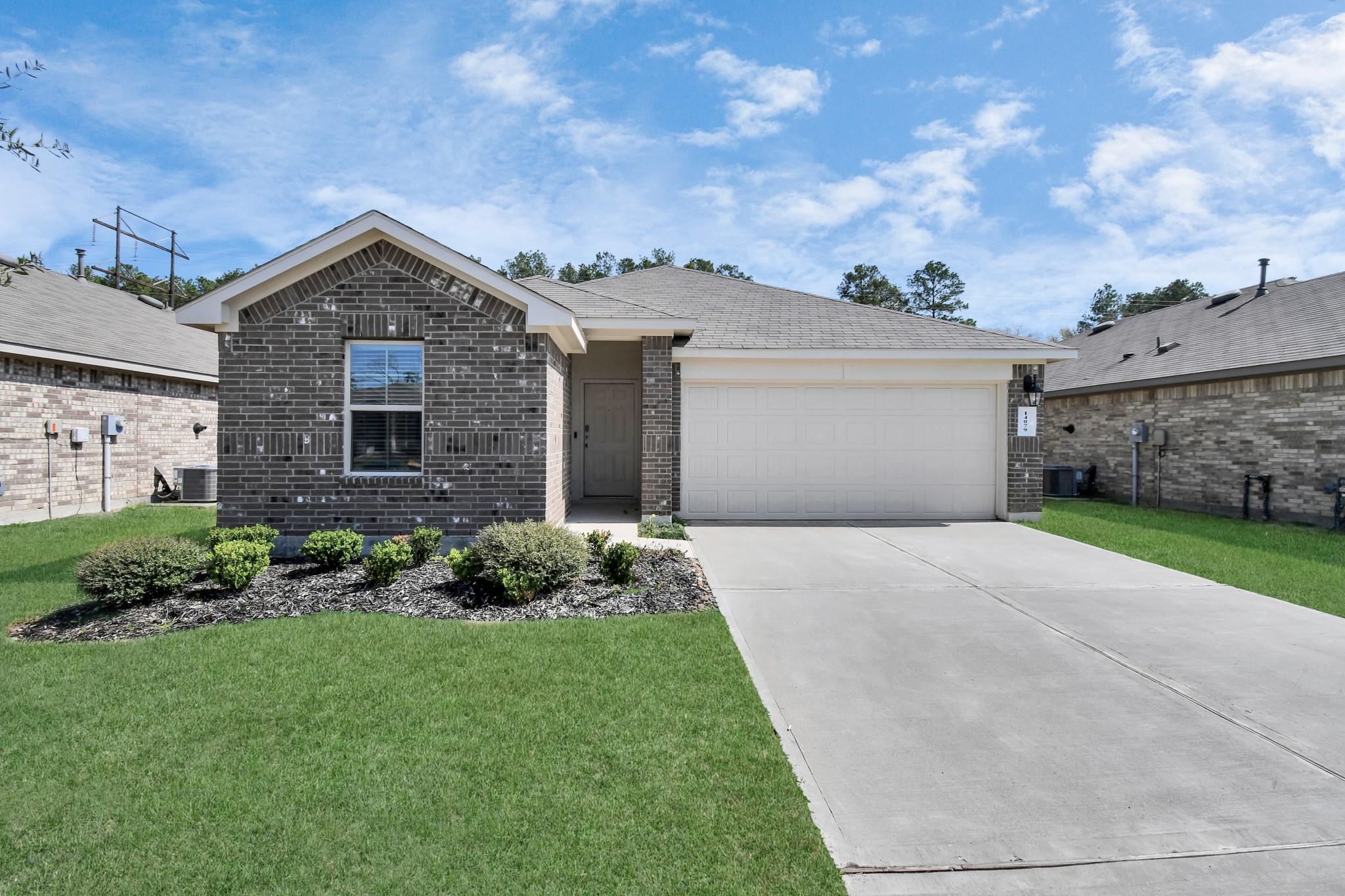 14068 W Crystal Cave Lane — photo
