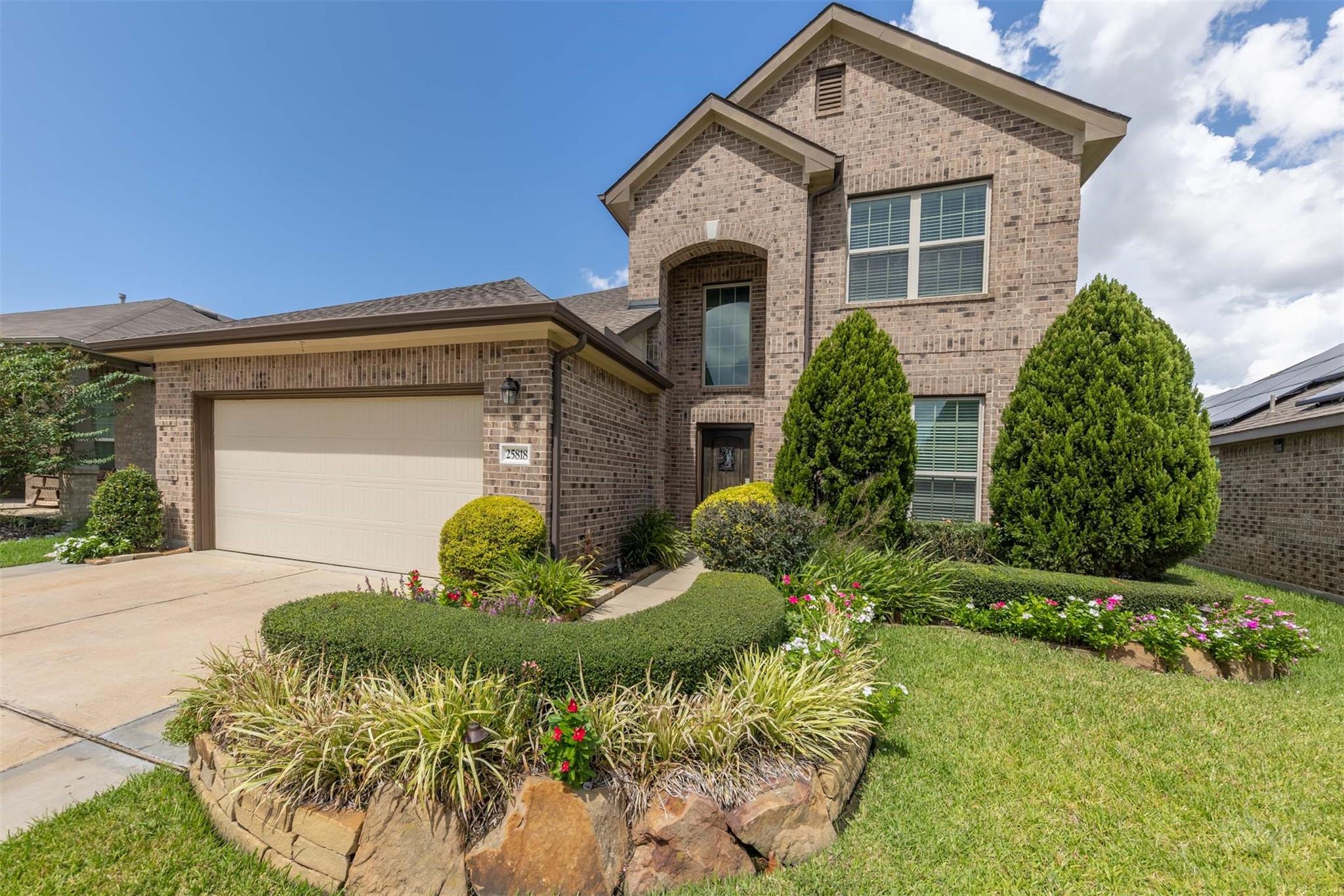 25818 Llano Knoll Ln — photo