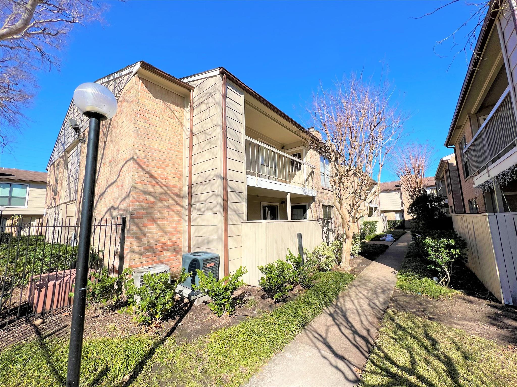2120 Wilcrest Drive #121 — photo