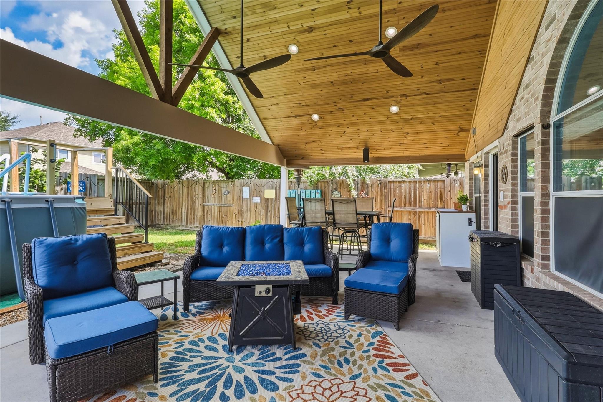 5323 Baldwin Elm Street — photo