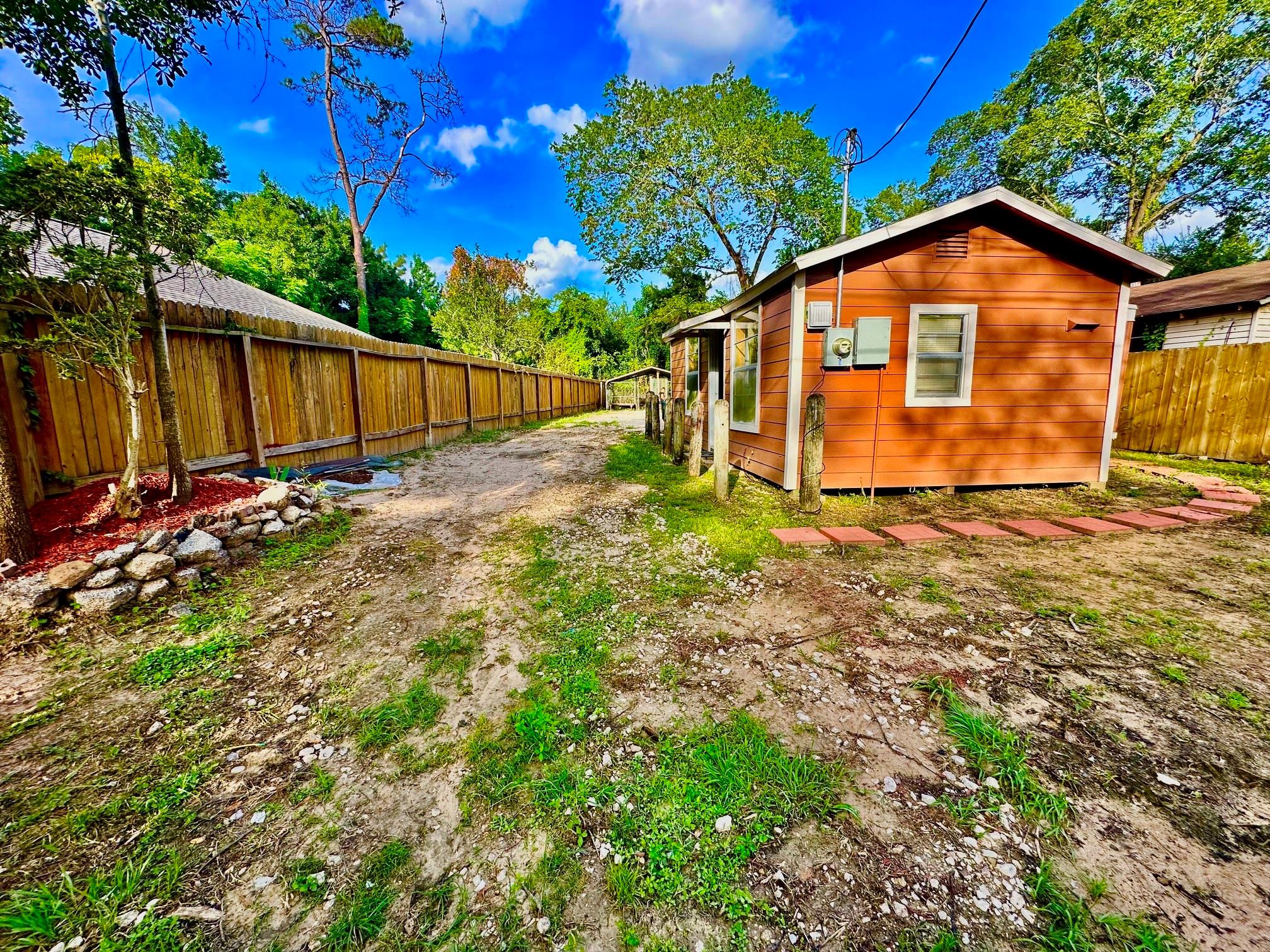 19422 Borders Drive — photo