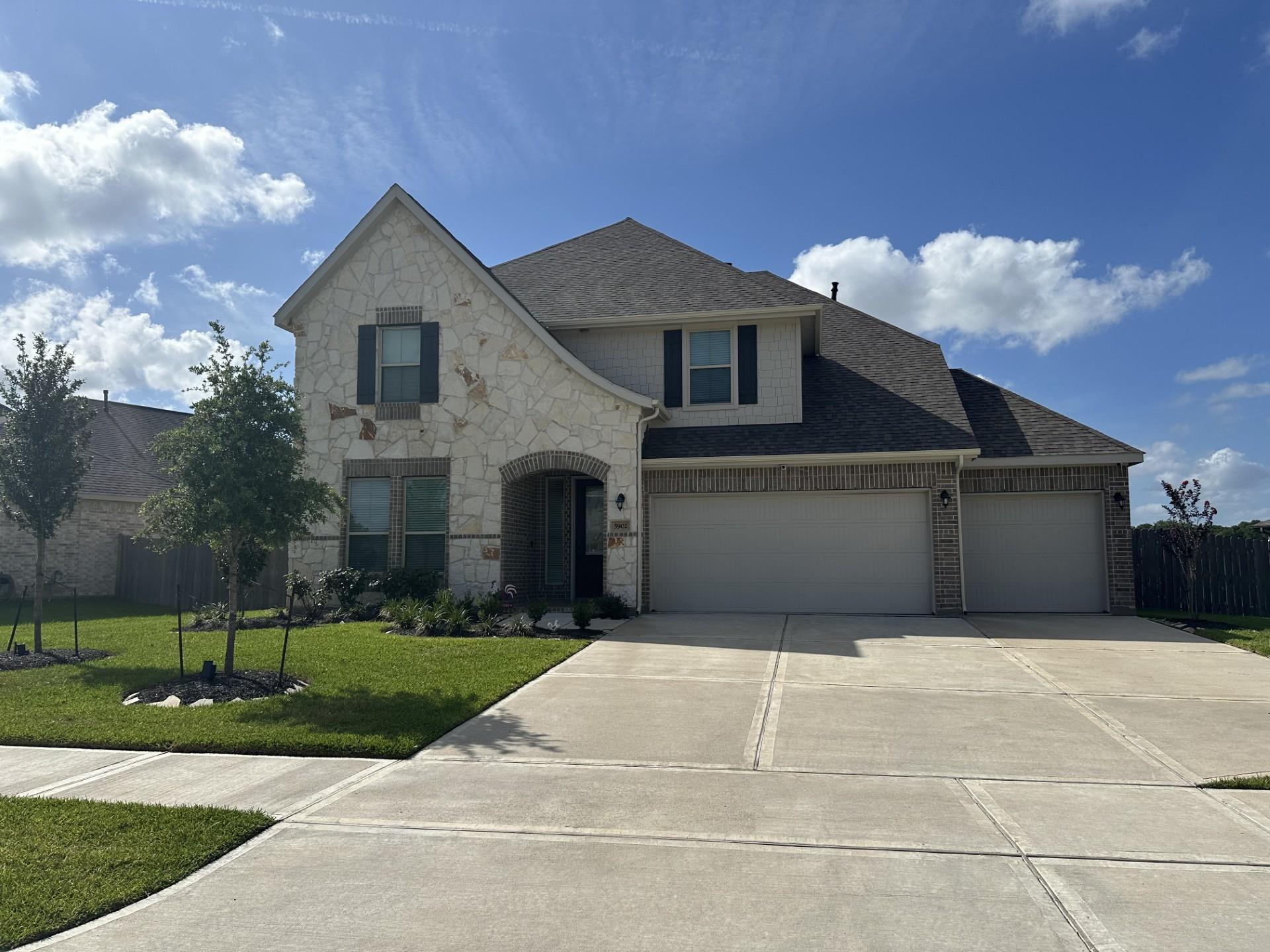 5902 Wayne Way — photo