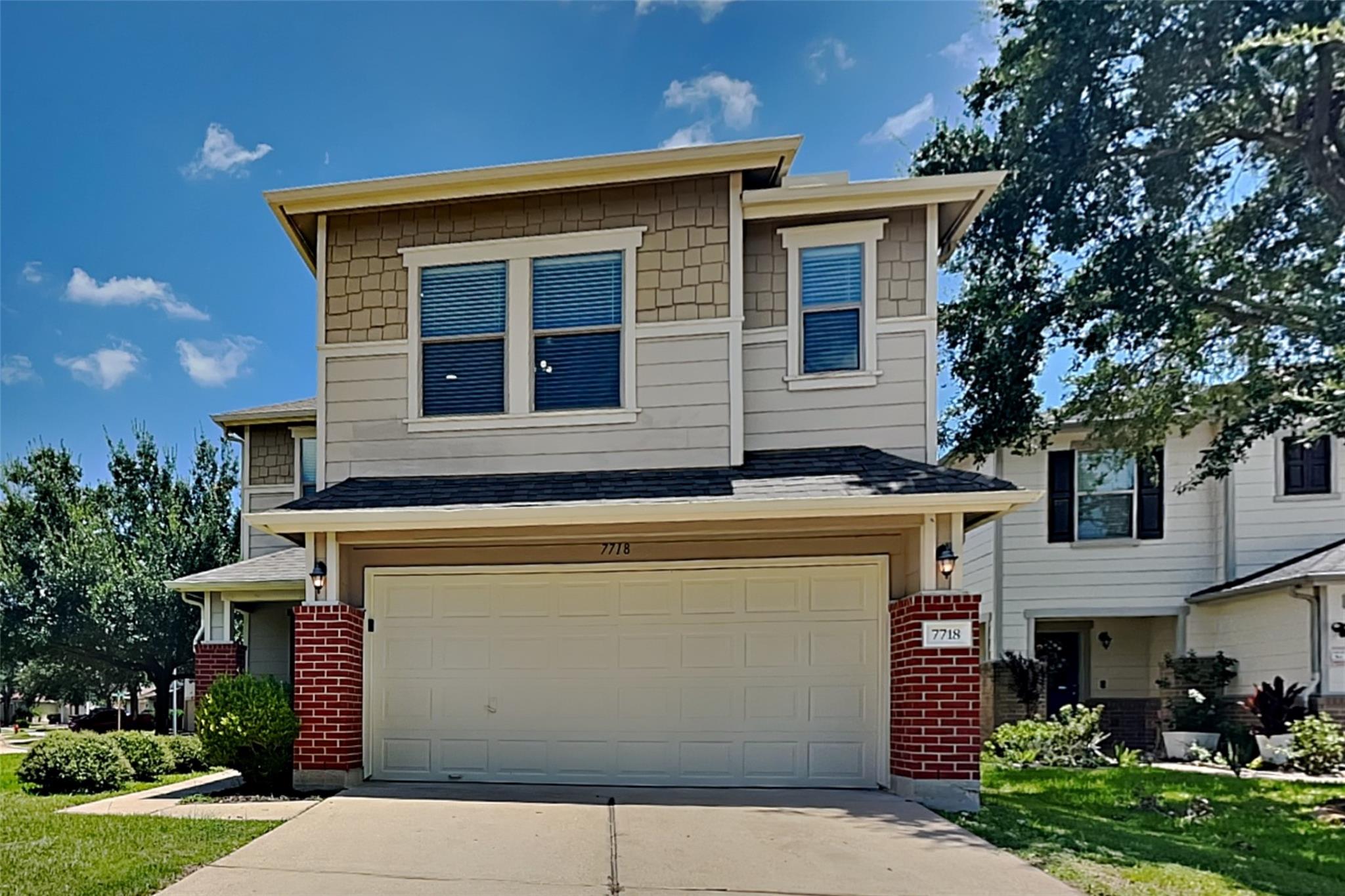 7718 Balsam Crossing Lane — photo