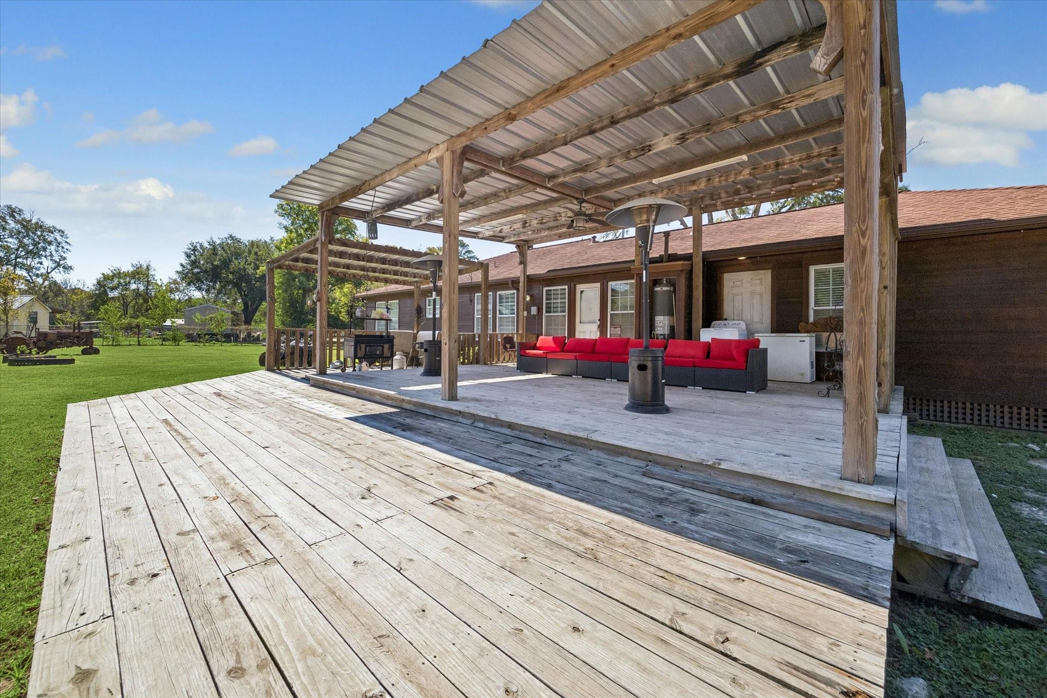 13918 Forest Acres Drive — photo