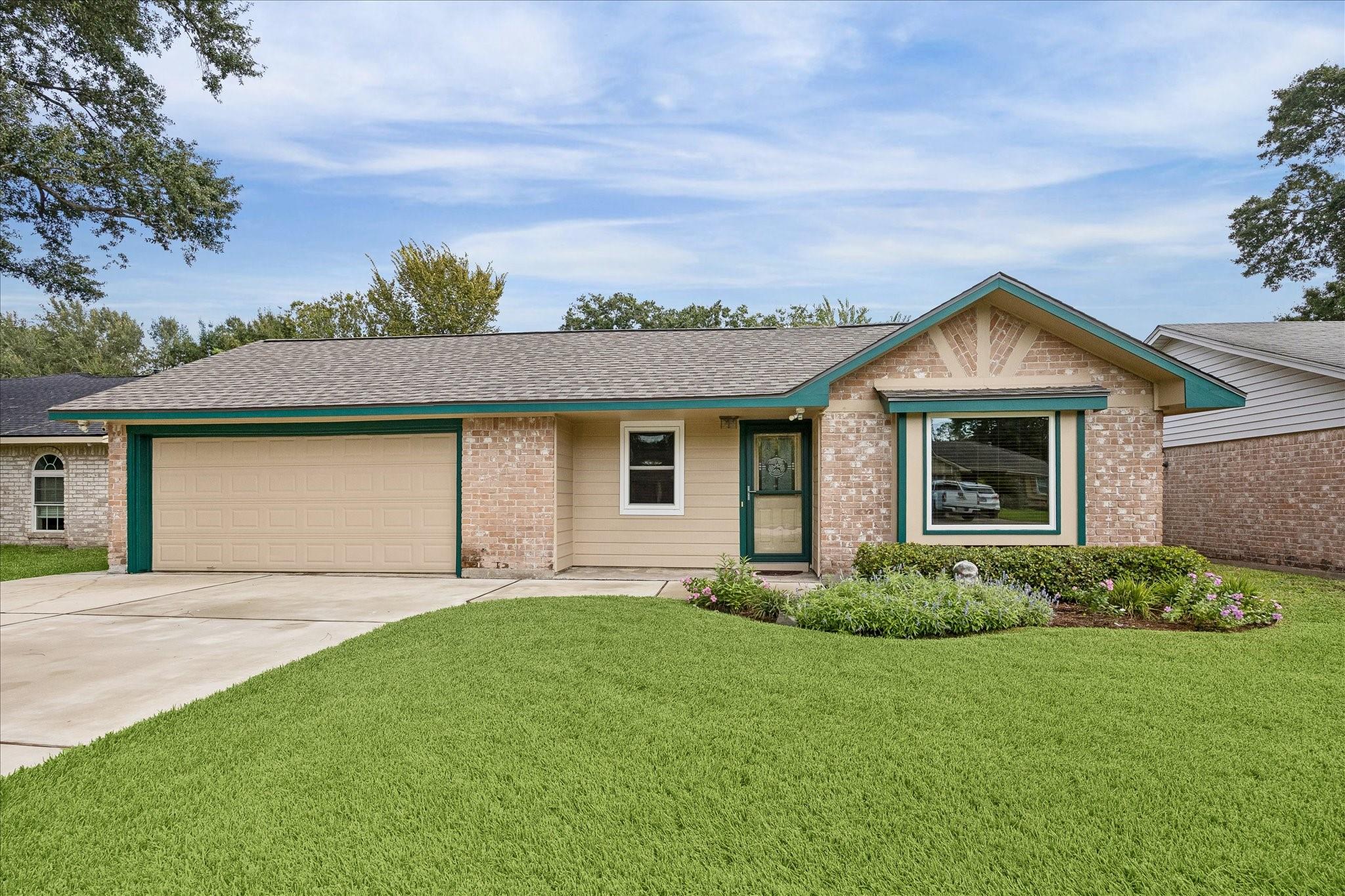 13626 Greenridge Drive — photo