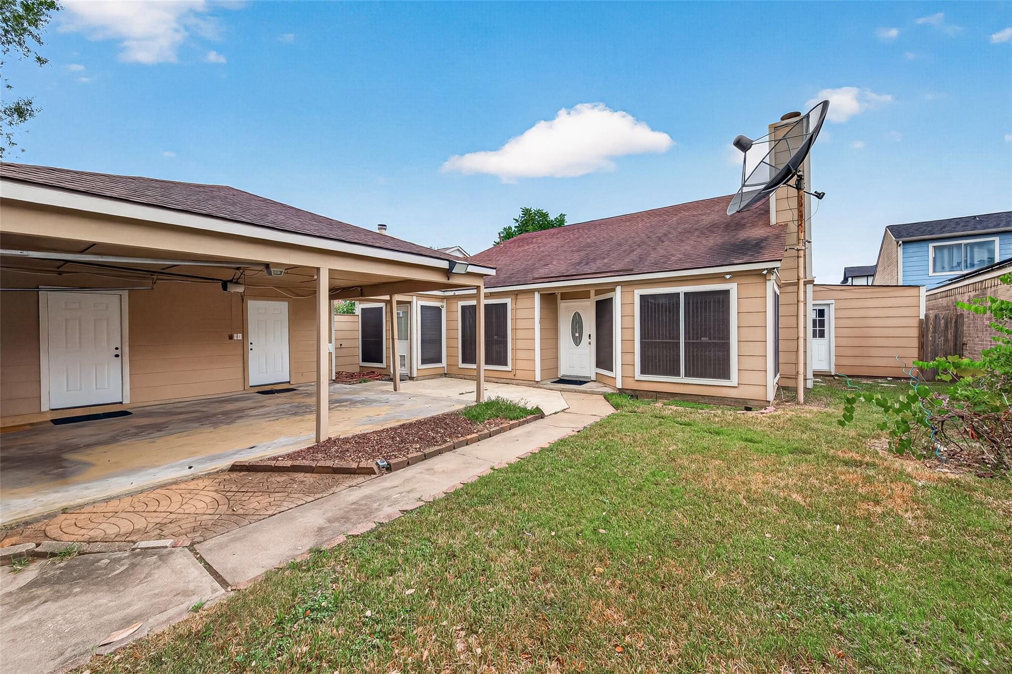 8142 Misty Ridge Lane, Houston, TX 77071 — photo 3