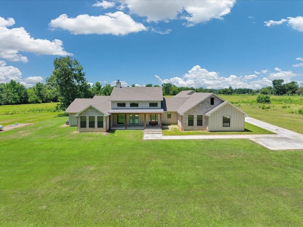 176 Royce Oliver Road — photo