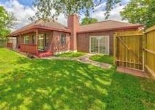 1222 Elm Street — photo