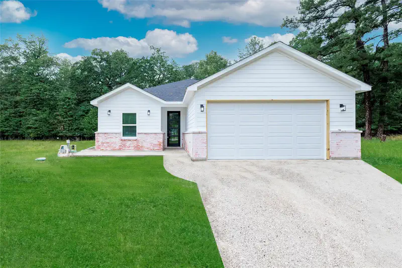 414 Peach Point Lane — photo