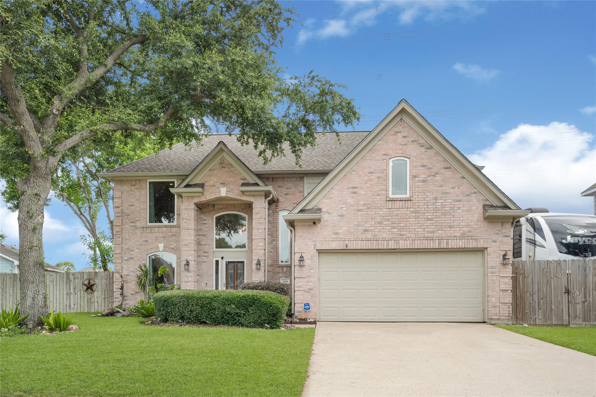 2205 W Van Trease Drive — photo
