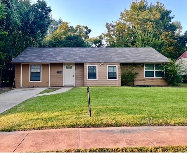 6043 Lyndhurst Drive — photo