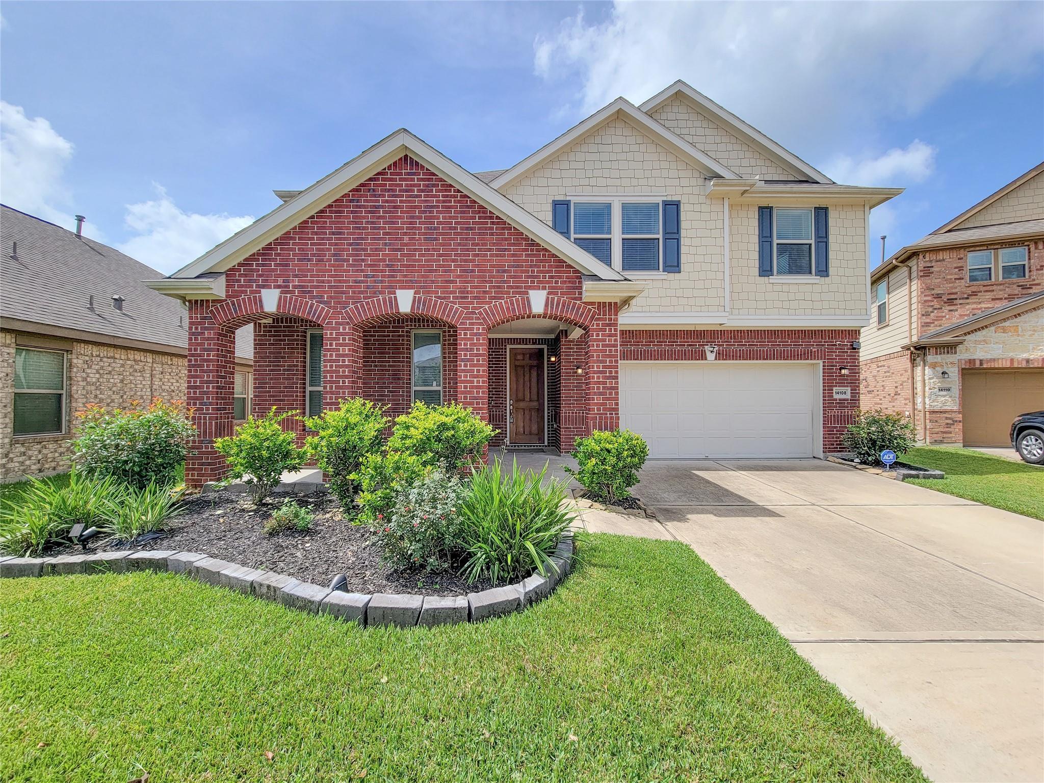 14108 Wedgewood Lakes Court — photo