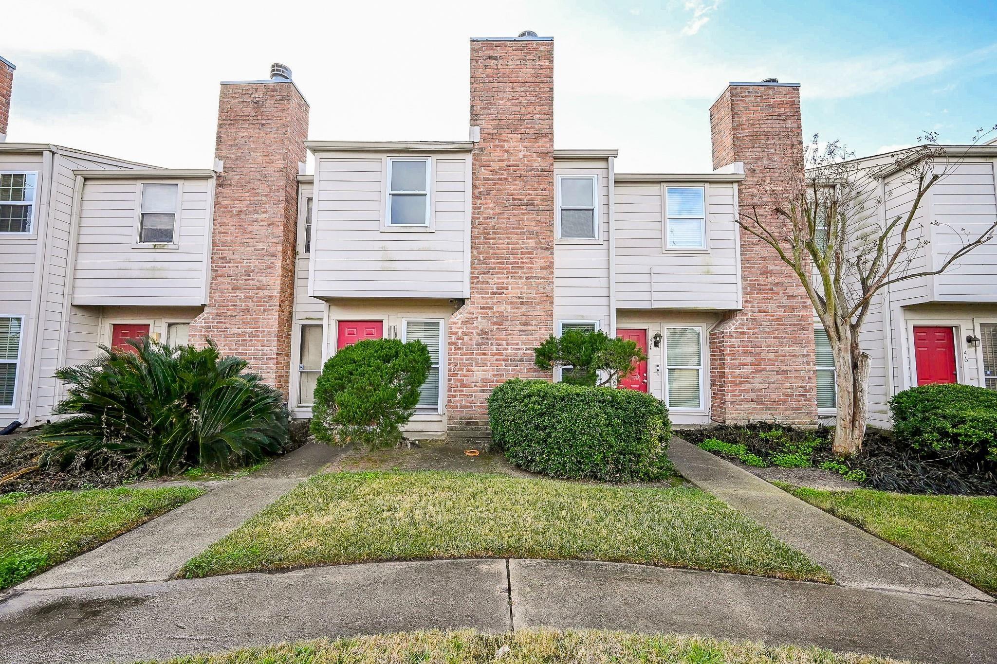 3901 Woodchase Drive #48 — photo